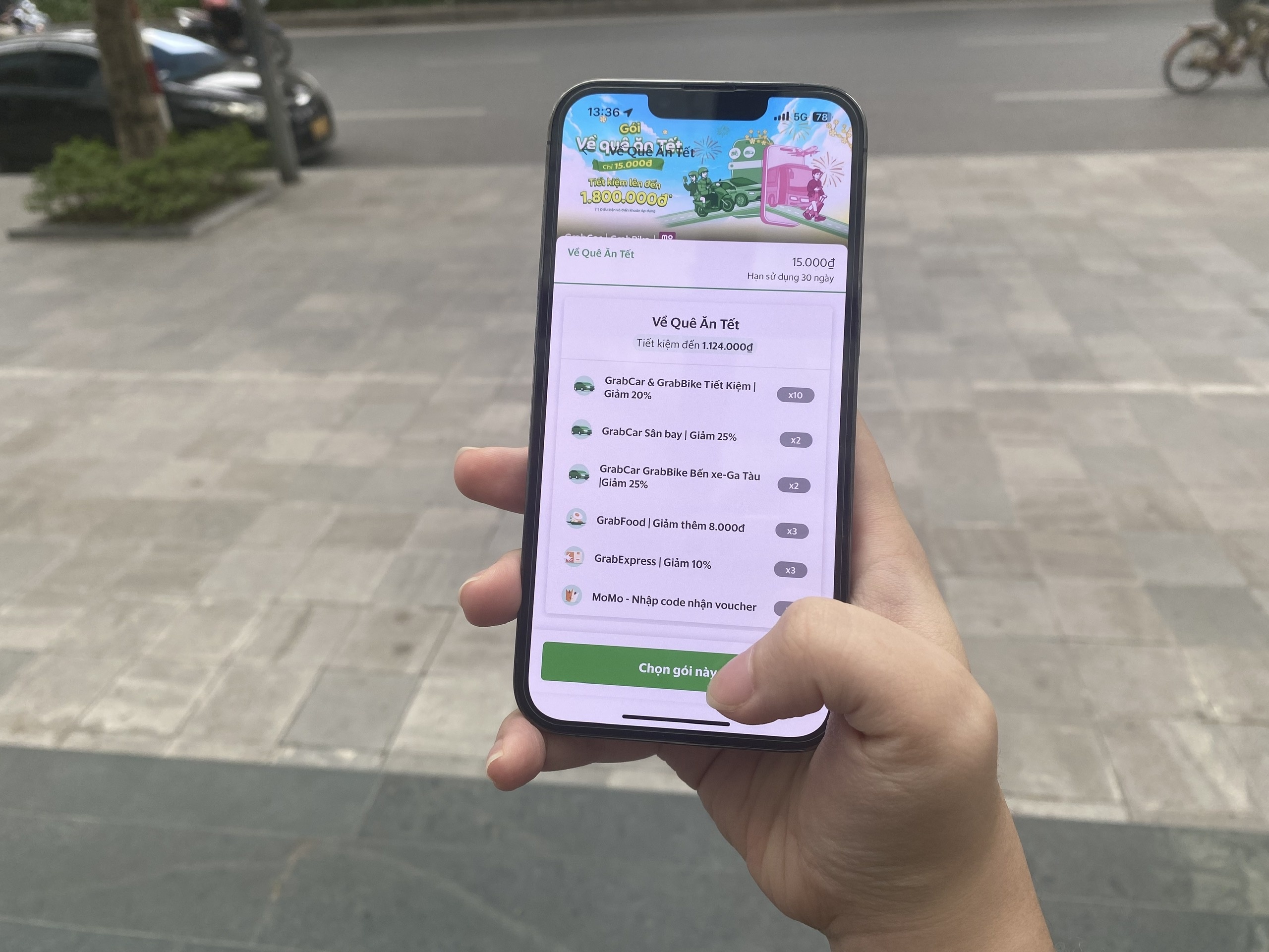 Cach di chuyen ve que an Tet nhanh gon, tiet kiem cua dan van phong hinh anh