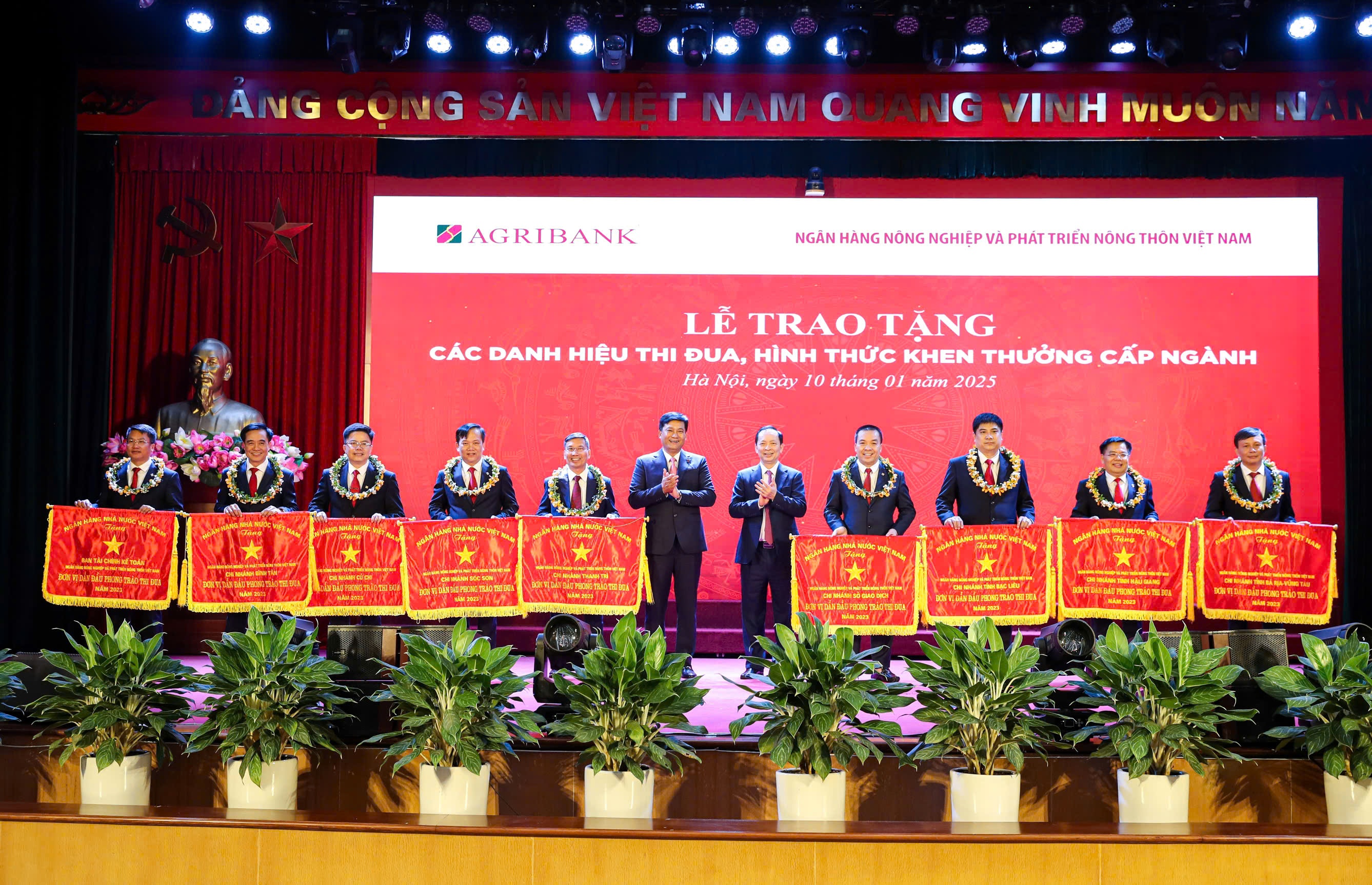 Agribank tong ket hoat dong kinh doanh 2024, trien khai nhiem vu 2025 hinh anh