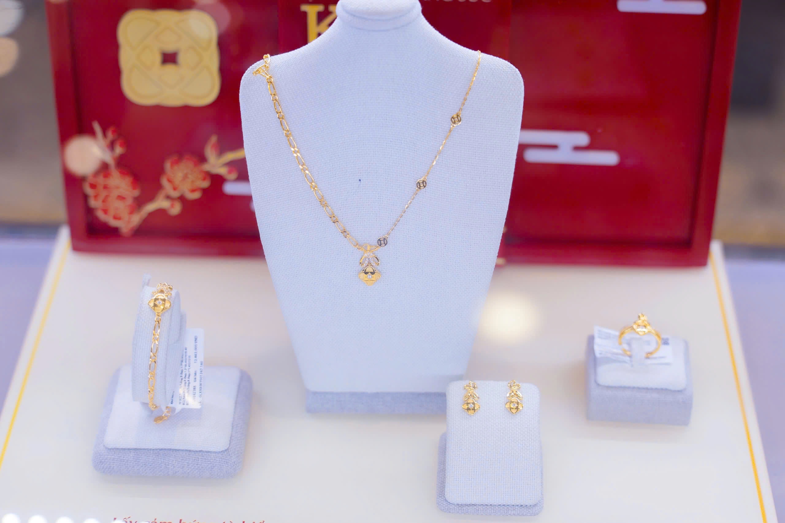 trang suc vang,  via Than Tai anh 3