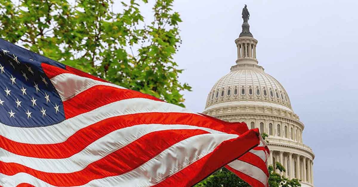 Vai tro luat su di tru trong chuong trinh dau tu dinh cu My EB-2 NIW hinh anh