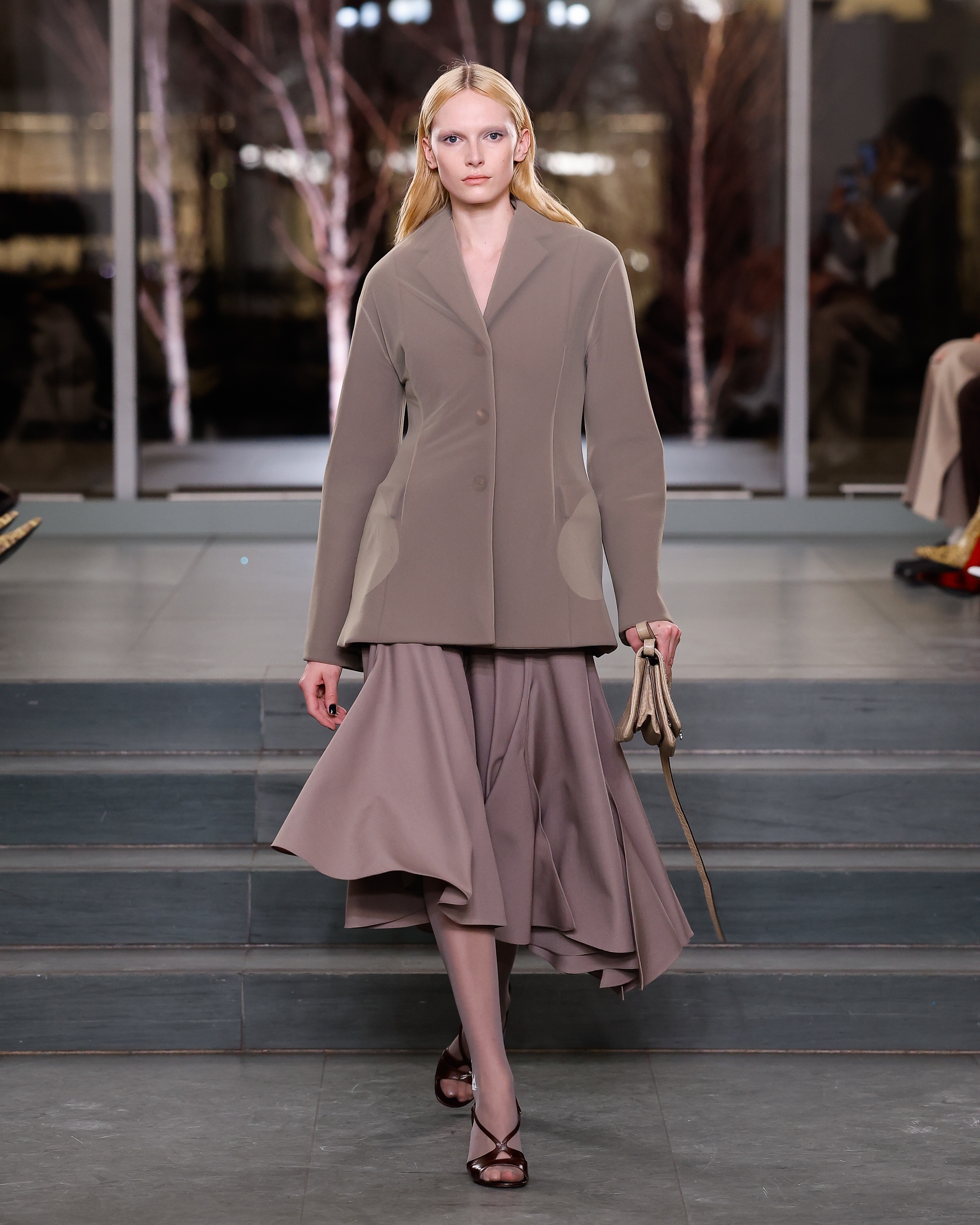 TB_FW25_SHOW_look_030_4x5.JPG