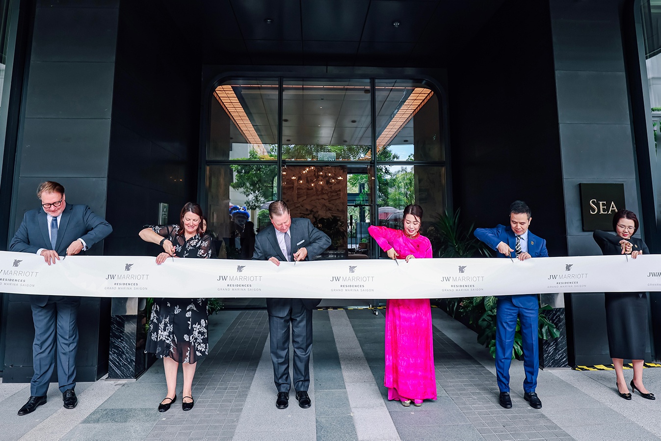 Khai truong khu can ho hang hieu dau tien cua JW Marriott tai Viet Nam hinh anh