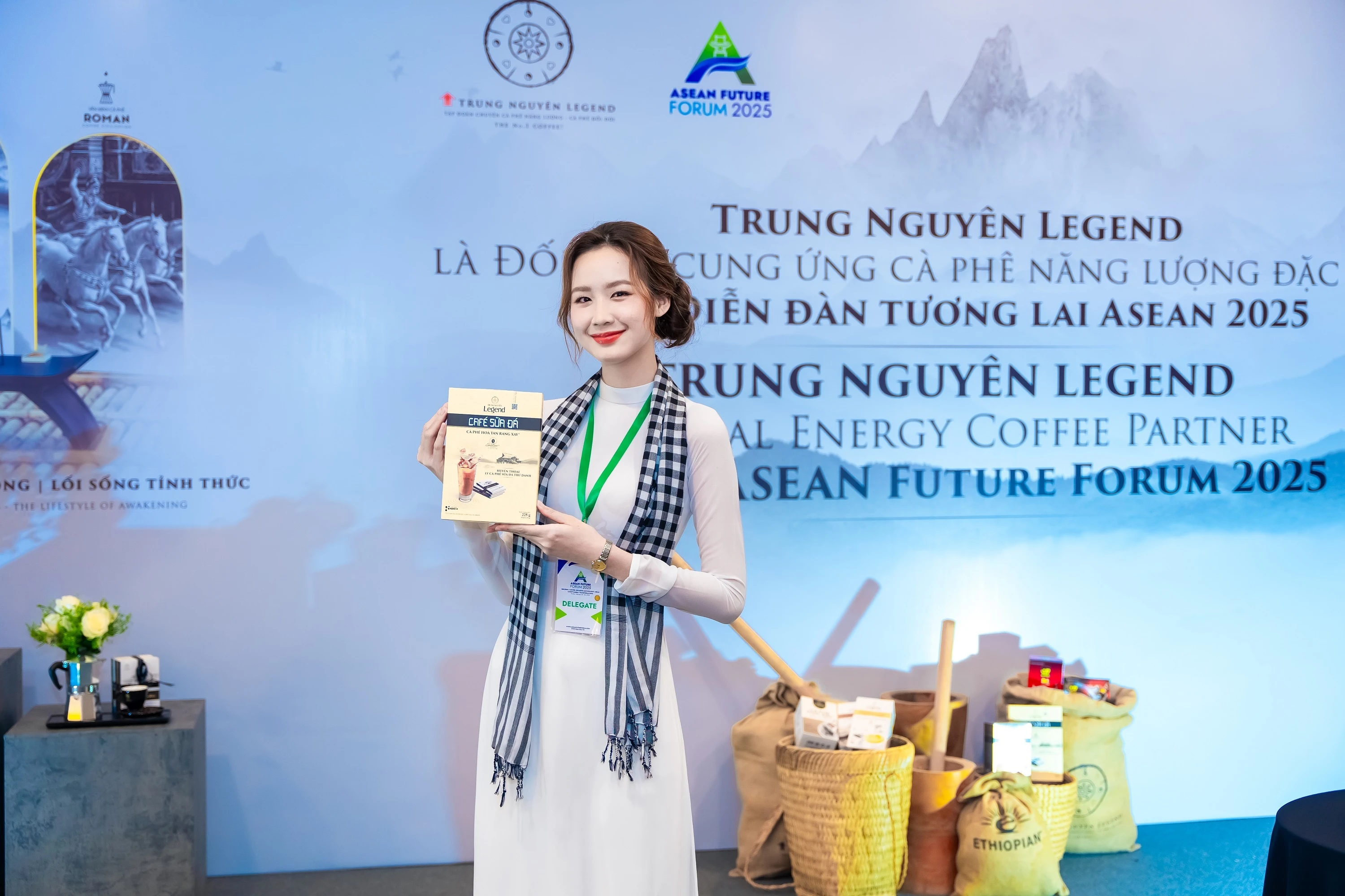 Dau an cua Trung Nguyen Legend tai Dien dan Tuong lai ASEAN 2025 hinh anh