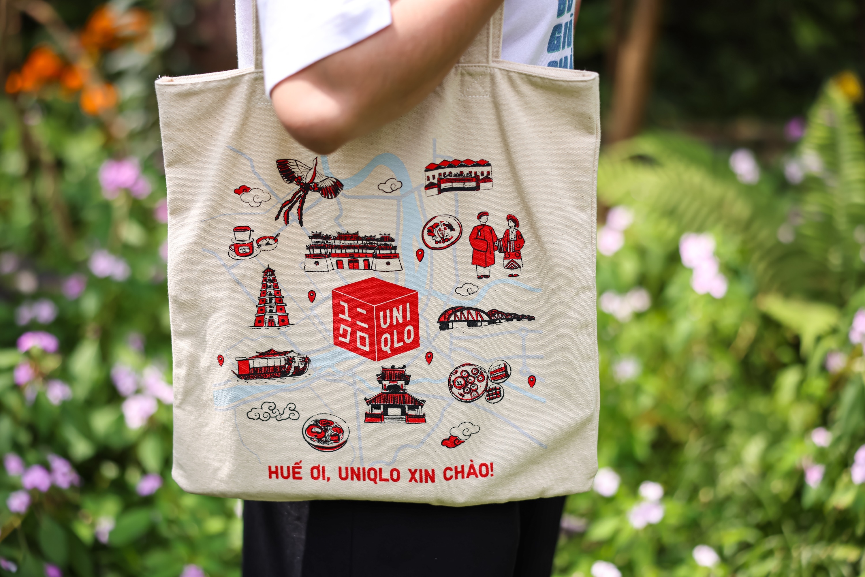 9_UNIQLO_Chinh_Thuc_Khai_Truong_Cua_Hang_Dau_Tien_Tai_Hue_Vao_Ngay_28_Thang_3.jpg
