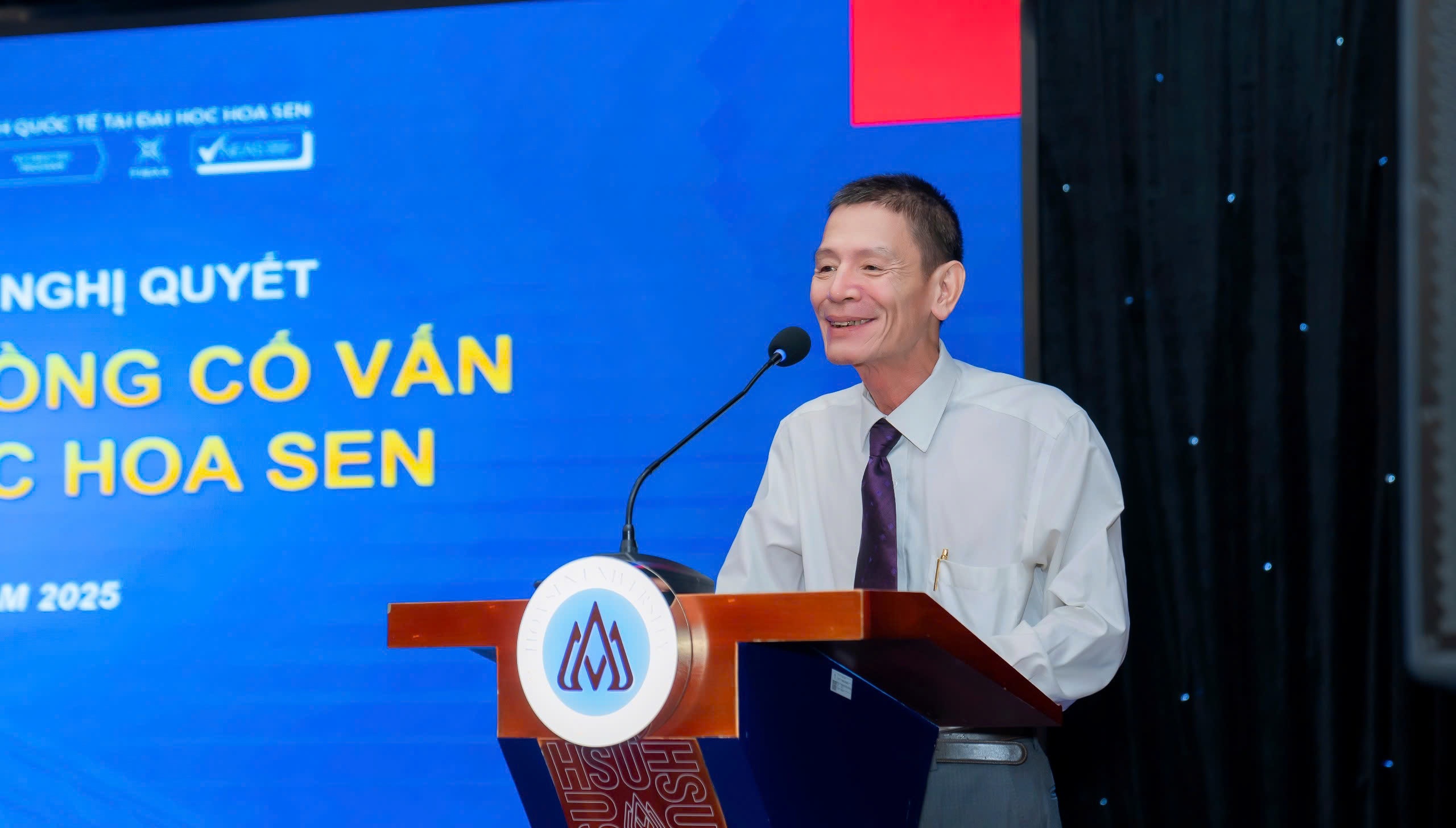 Tien si Nguyen Huu Lam gia nhap hoi dong co van truong DH Hoa Sen hinh anh