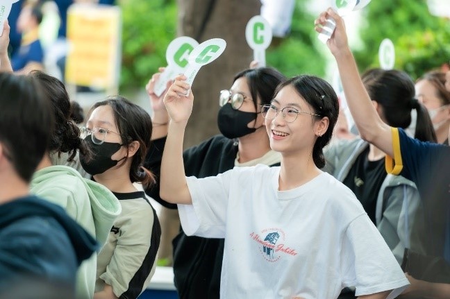 Vung kien thuc, ren ban linh voi cuoc thi Rung chuong vang Phap luat hinh anh