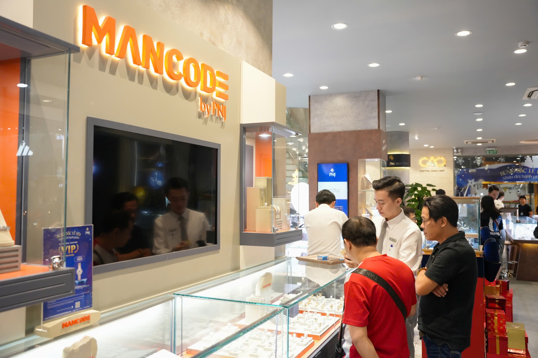 trang suc quy ong anh 4