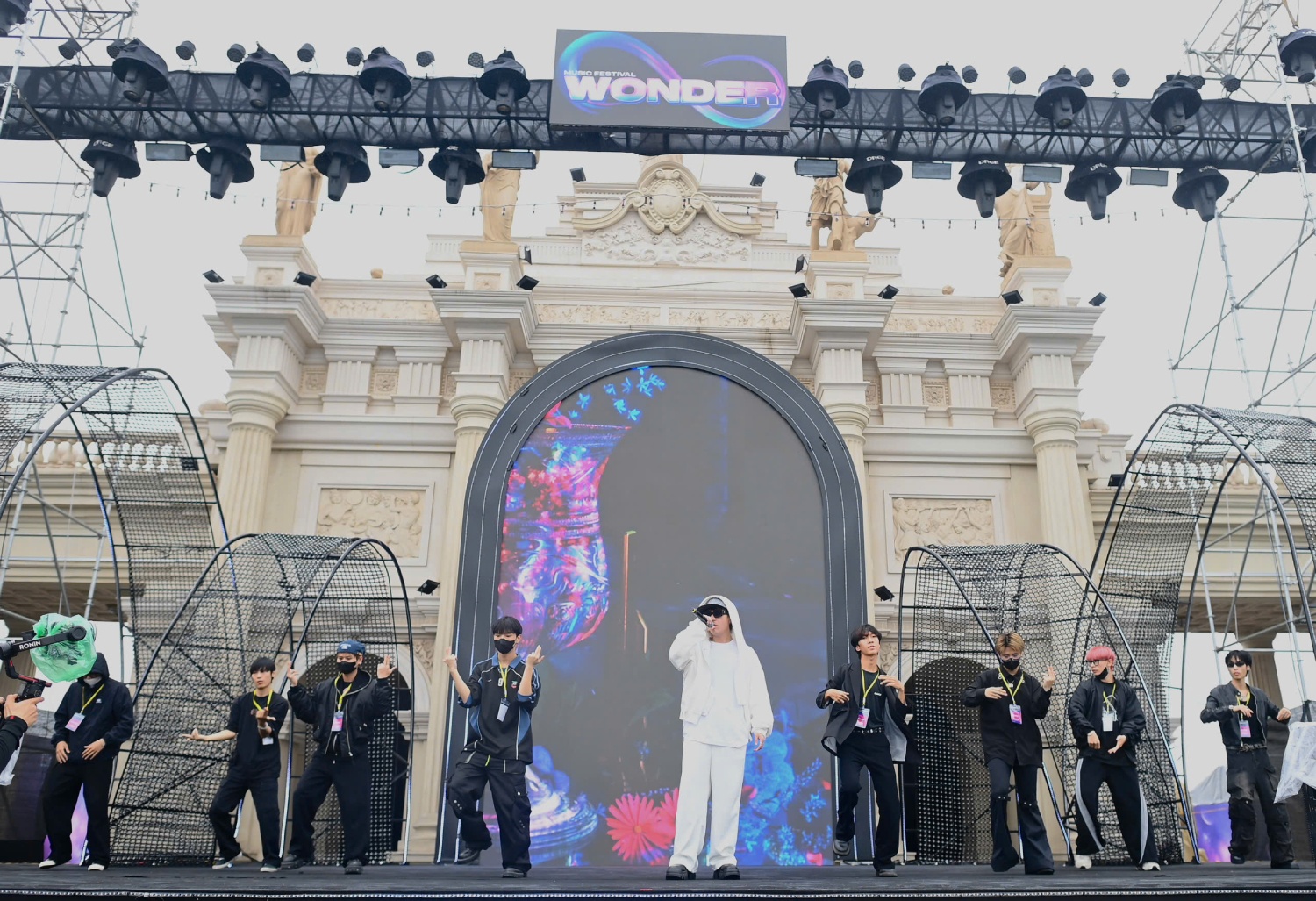 Road to 8Wonder anh 1