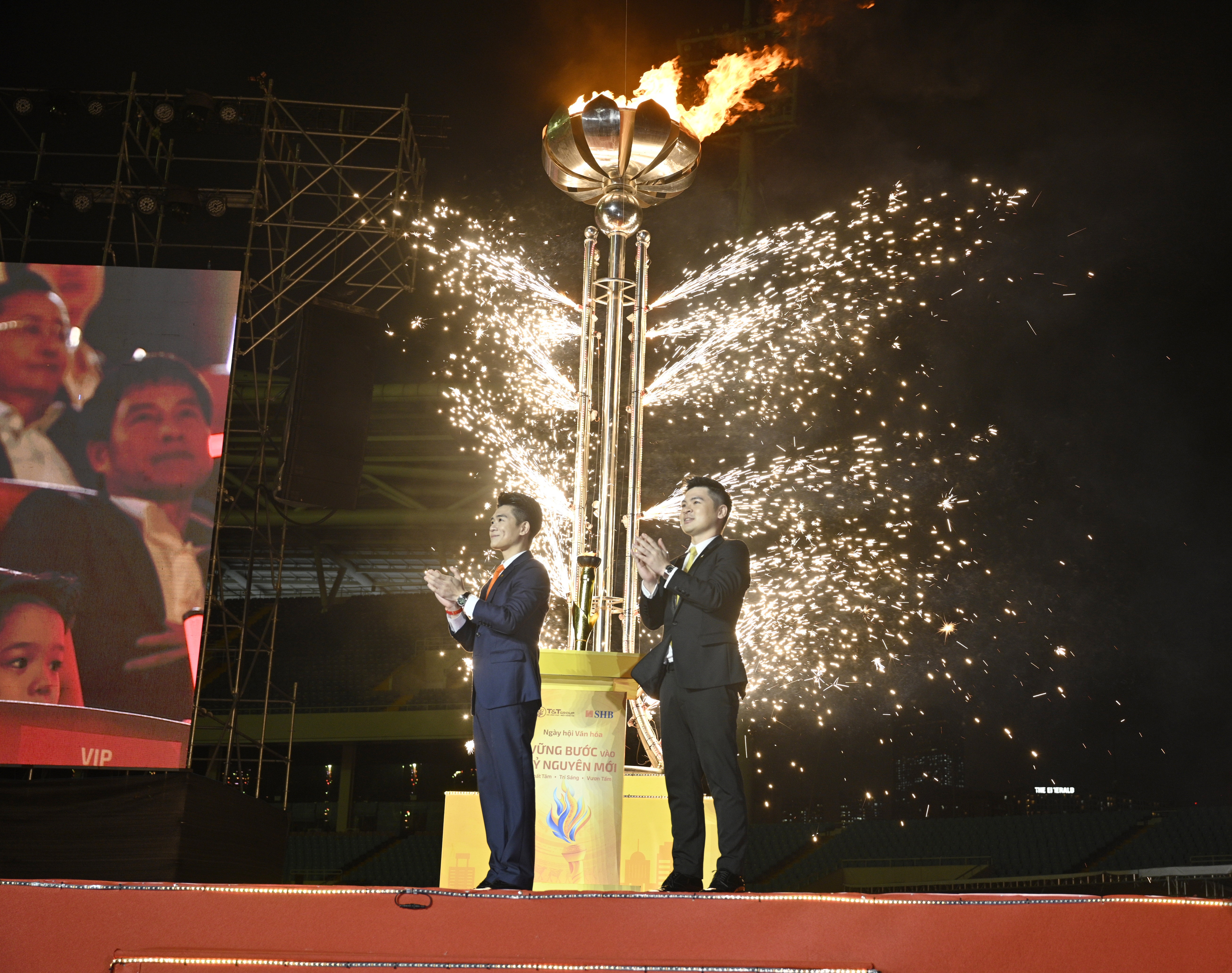 Ngay hoi van hoa anh 4