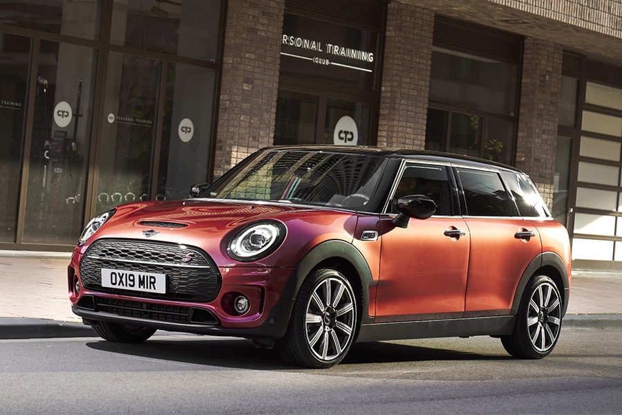 Nhieu uu dai hap dan cho khach mua MINI Clubman hinh anh