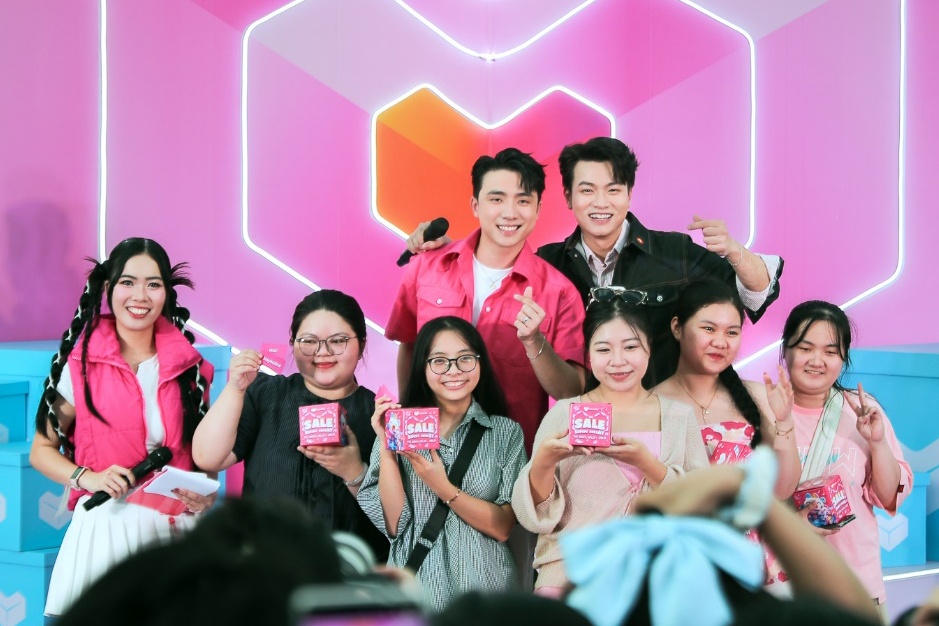 Don 'bao heo dat', nguoi tre hao hung san qua tai Cong vien Sang Tao hinh anh