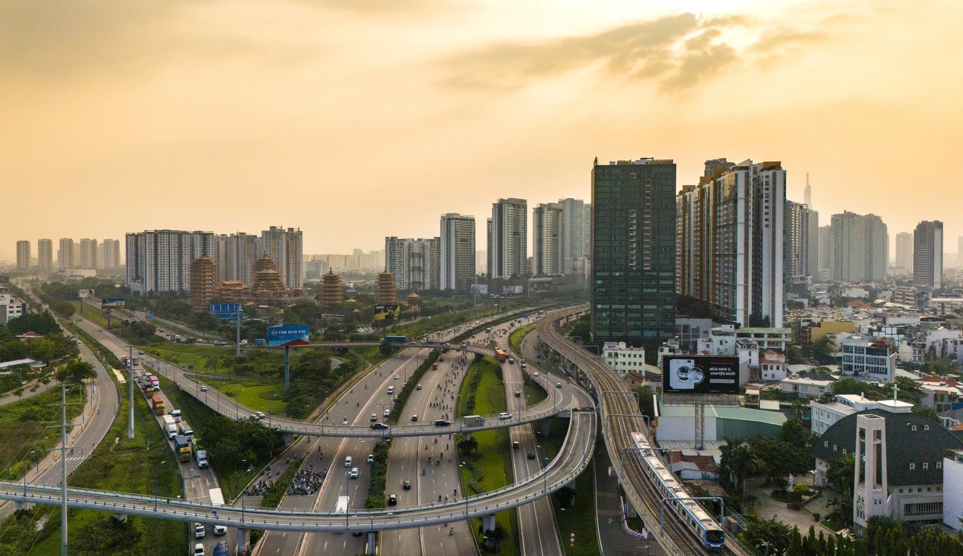 Bat dong san Thu Duc dan dau khu dong TP.HCM hinh anh