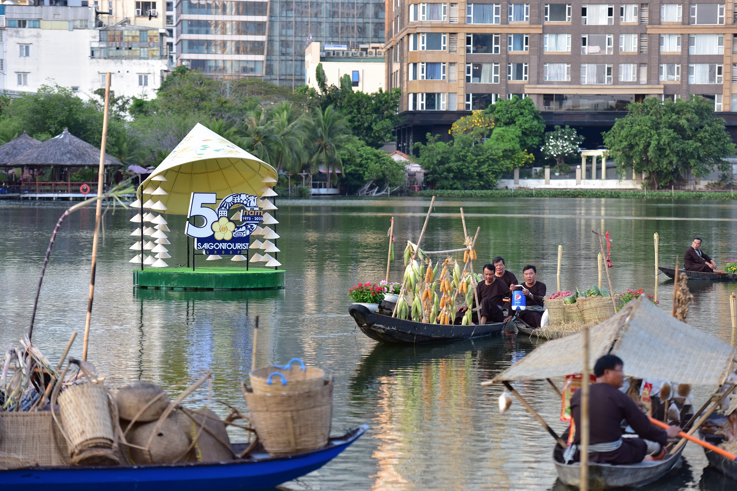 hon 600 mon an anh 19