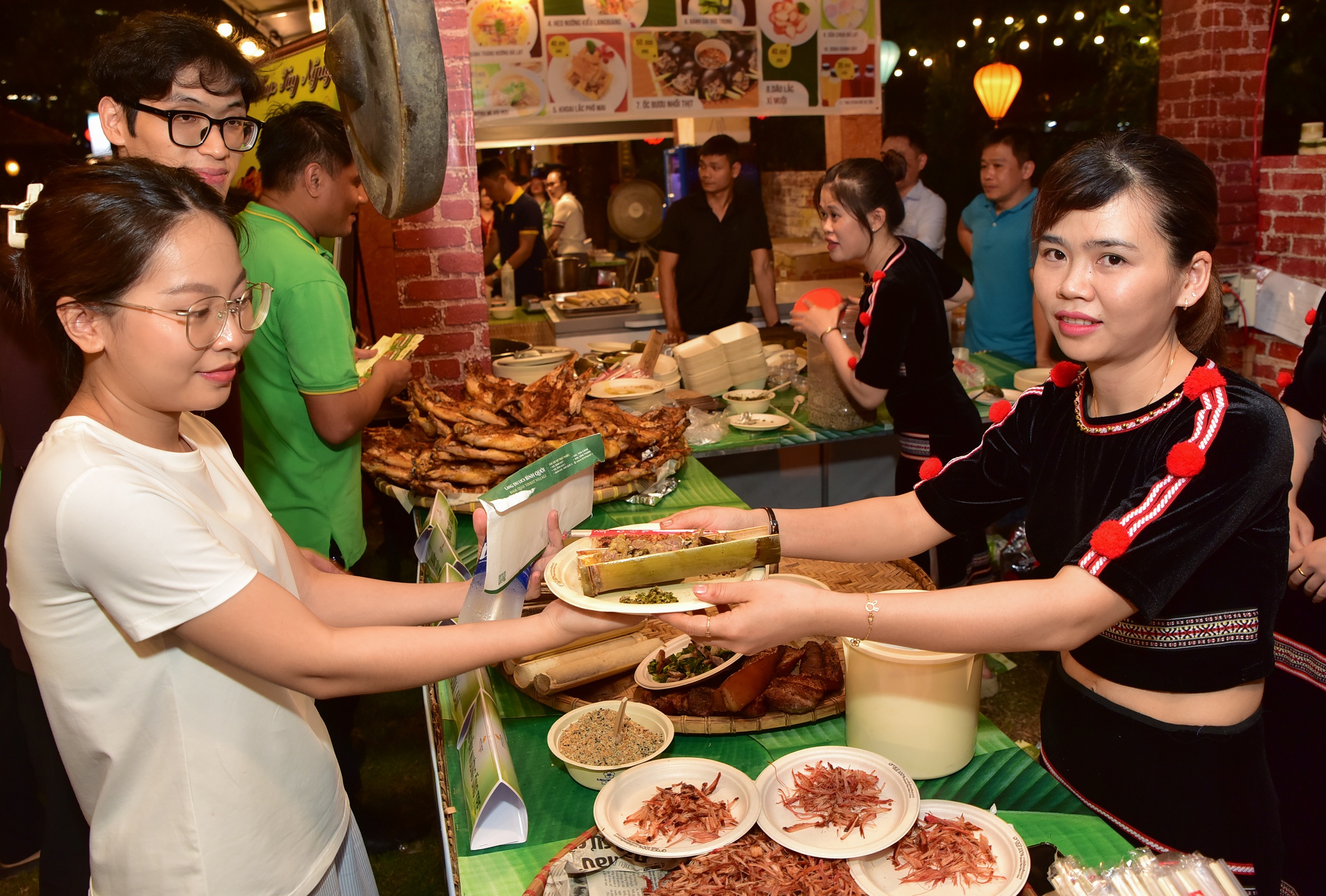 hon 600 mon an anh 14