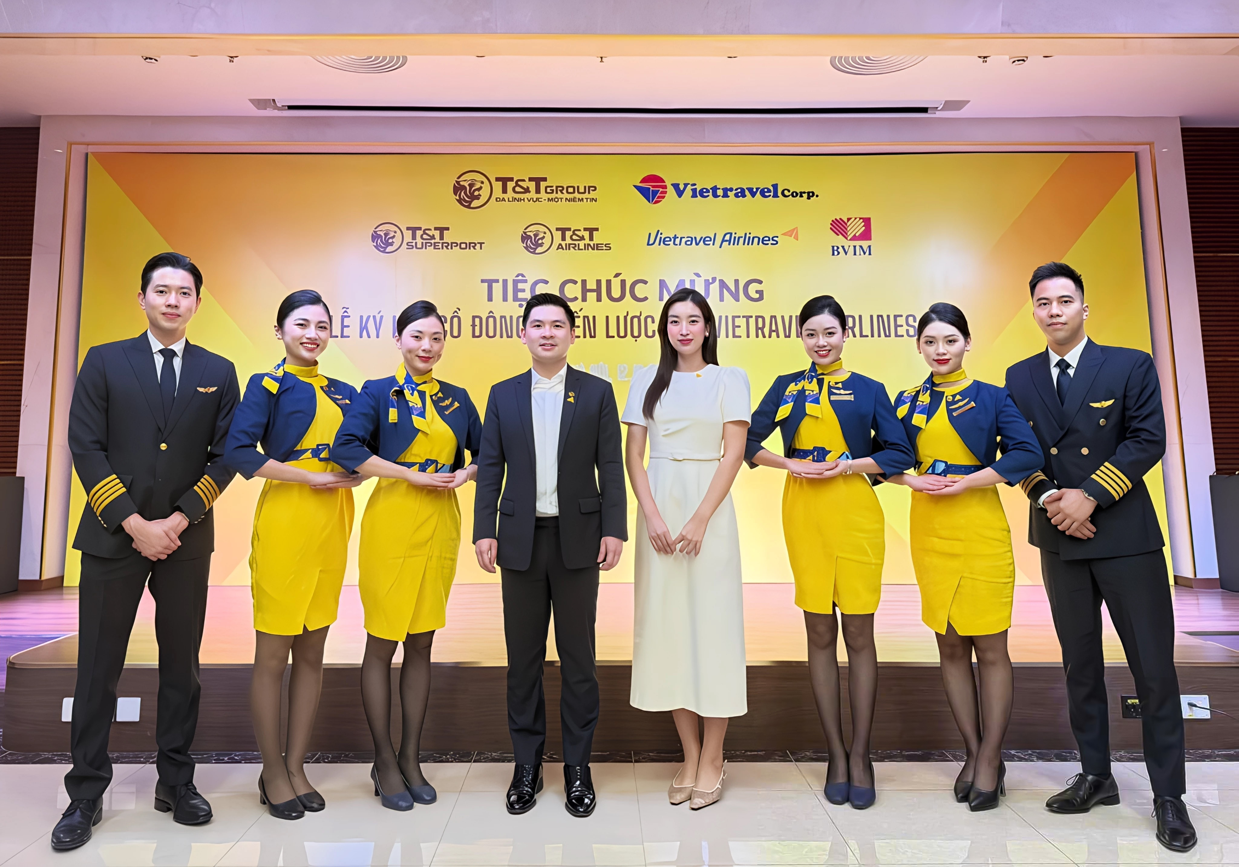 Vietravel Airlines anh 3