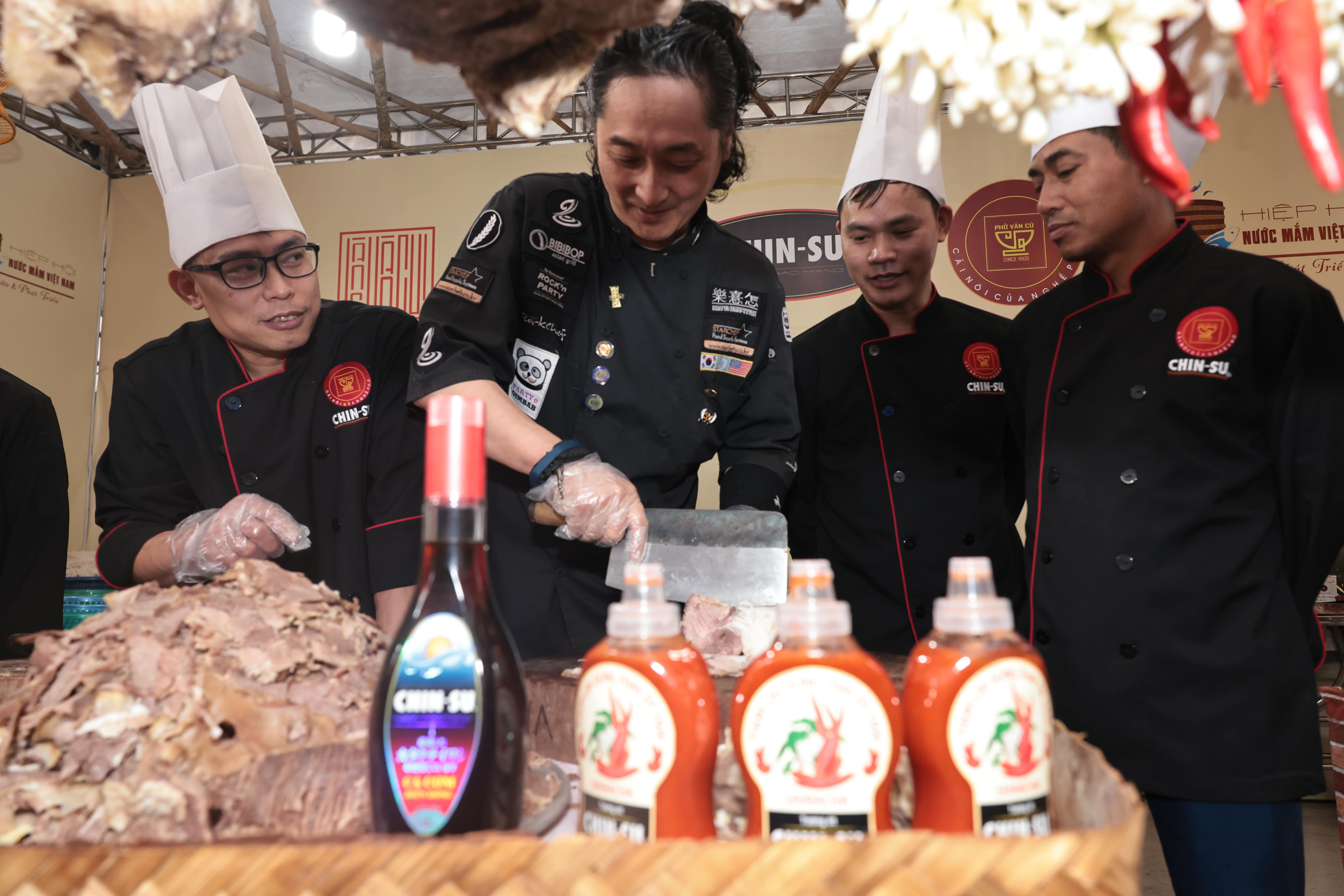 Le hoi pho Van Cu anh 2