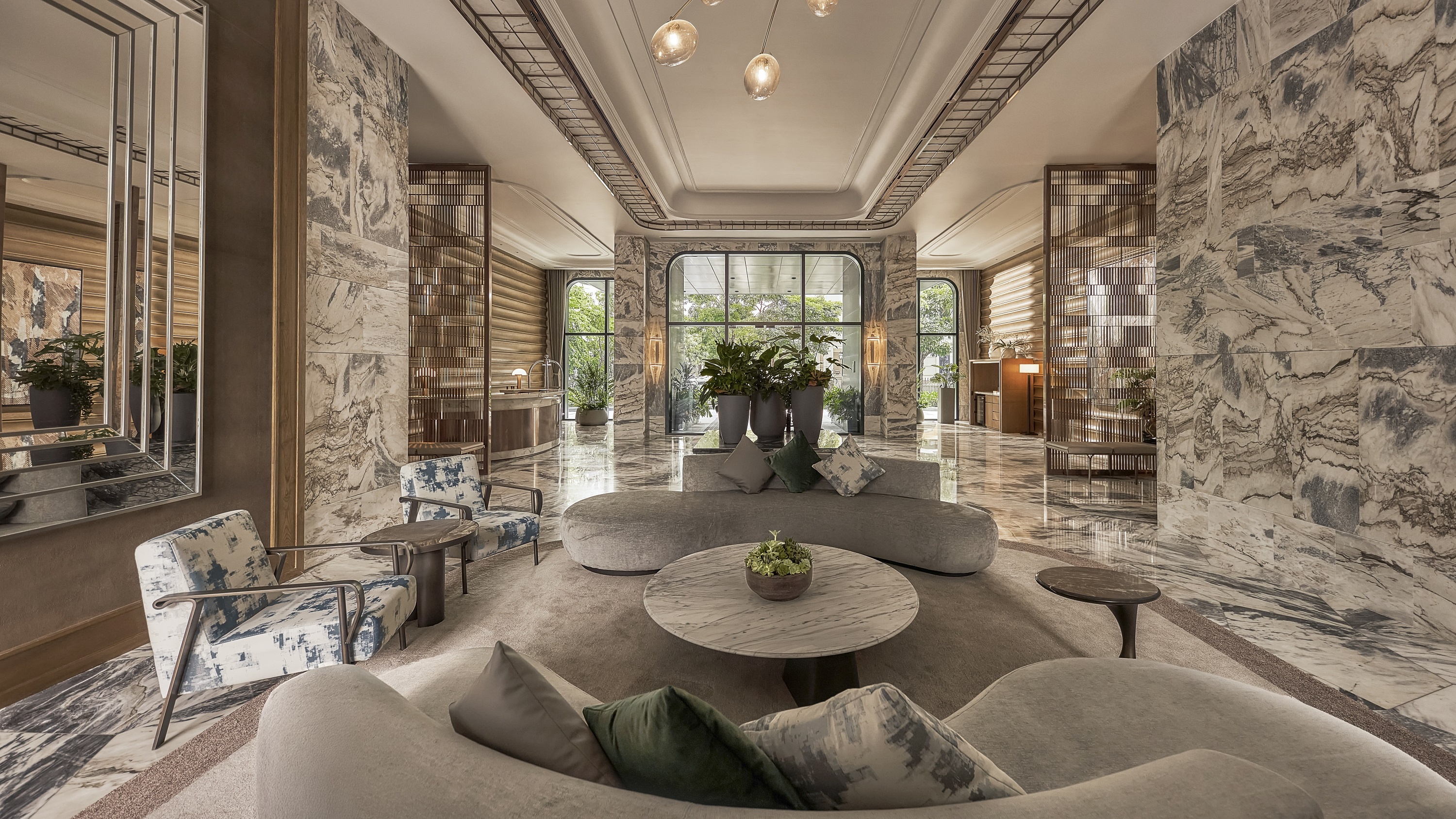 Hanh trinh dua bat dong san hang sang Viet Nam vuon tam quoc te hinh anh