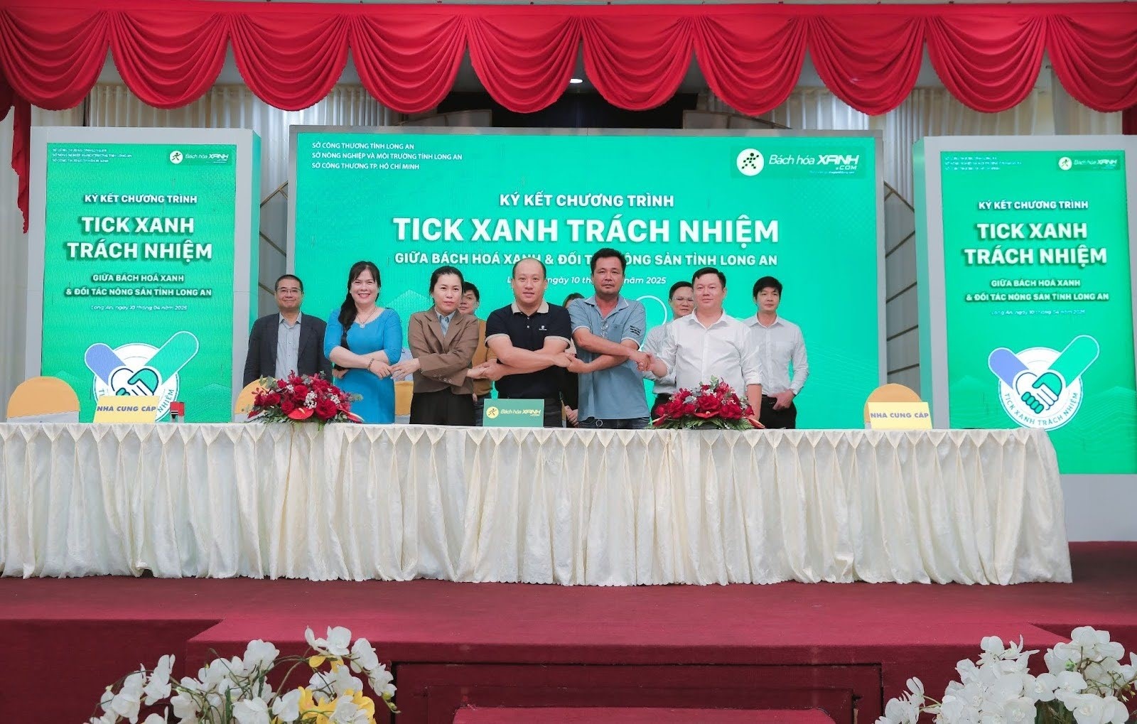 Bánh Hóa Xanh ảnh 4 Banh Hoa Xanh anh 4
