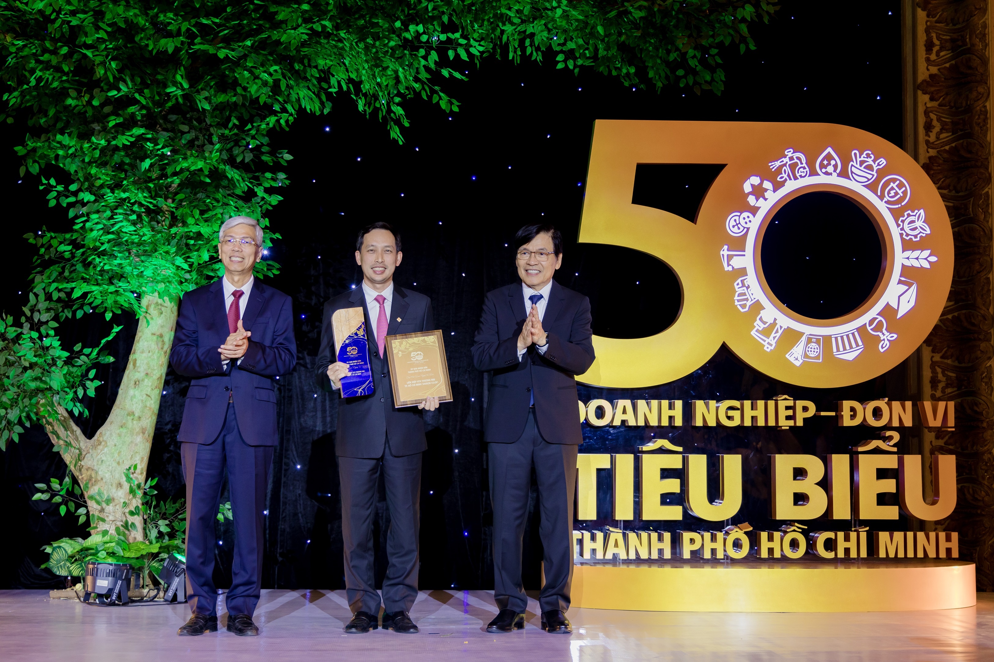 Top 50 doanh nghiep anh 1