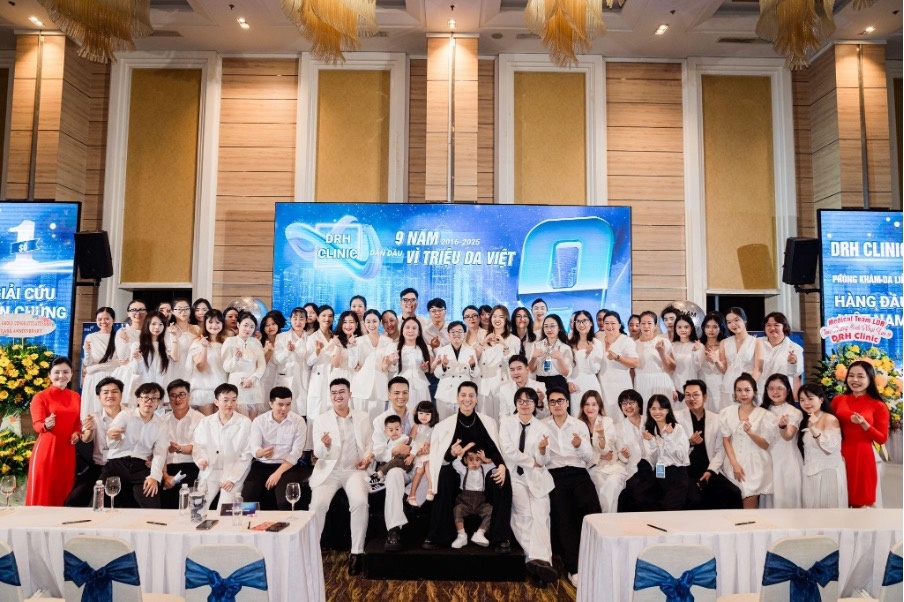 CEO Truong Ngoc Huy va hanh trinh 9 nam xay dung DRH Clinic hinh anh