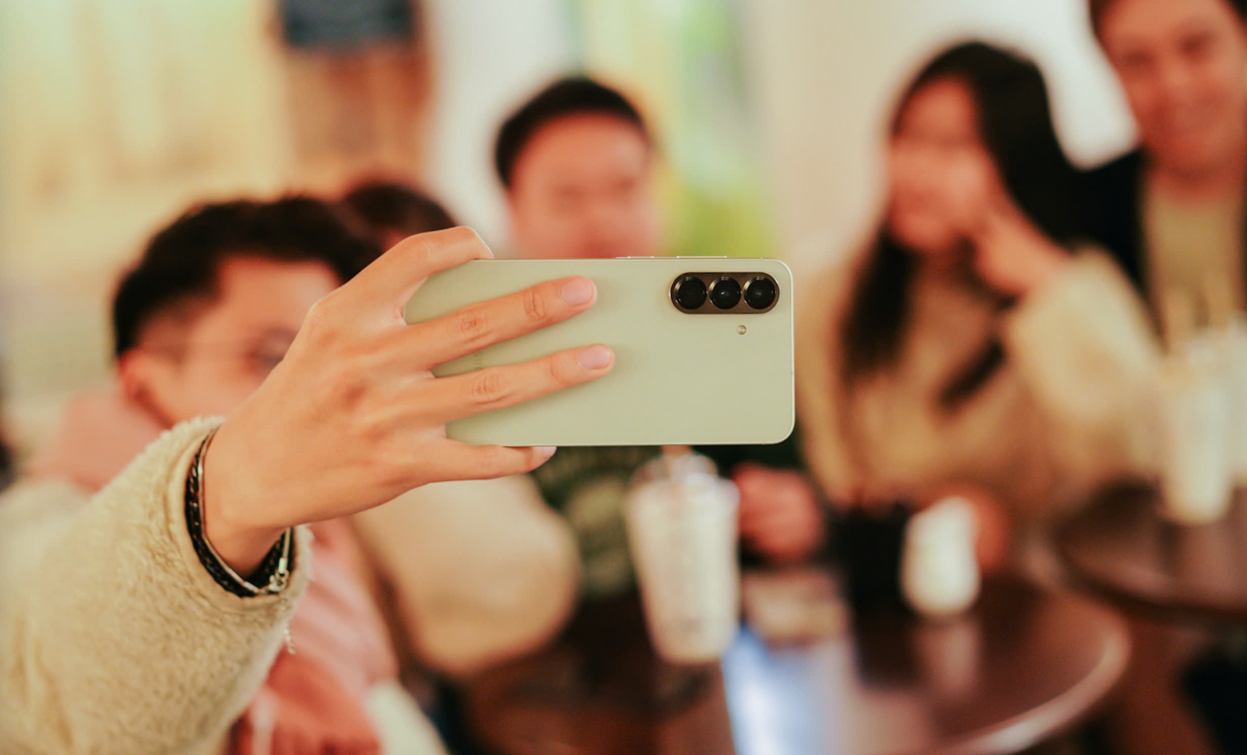 Galaxy A Series anh 8