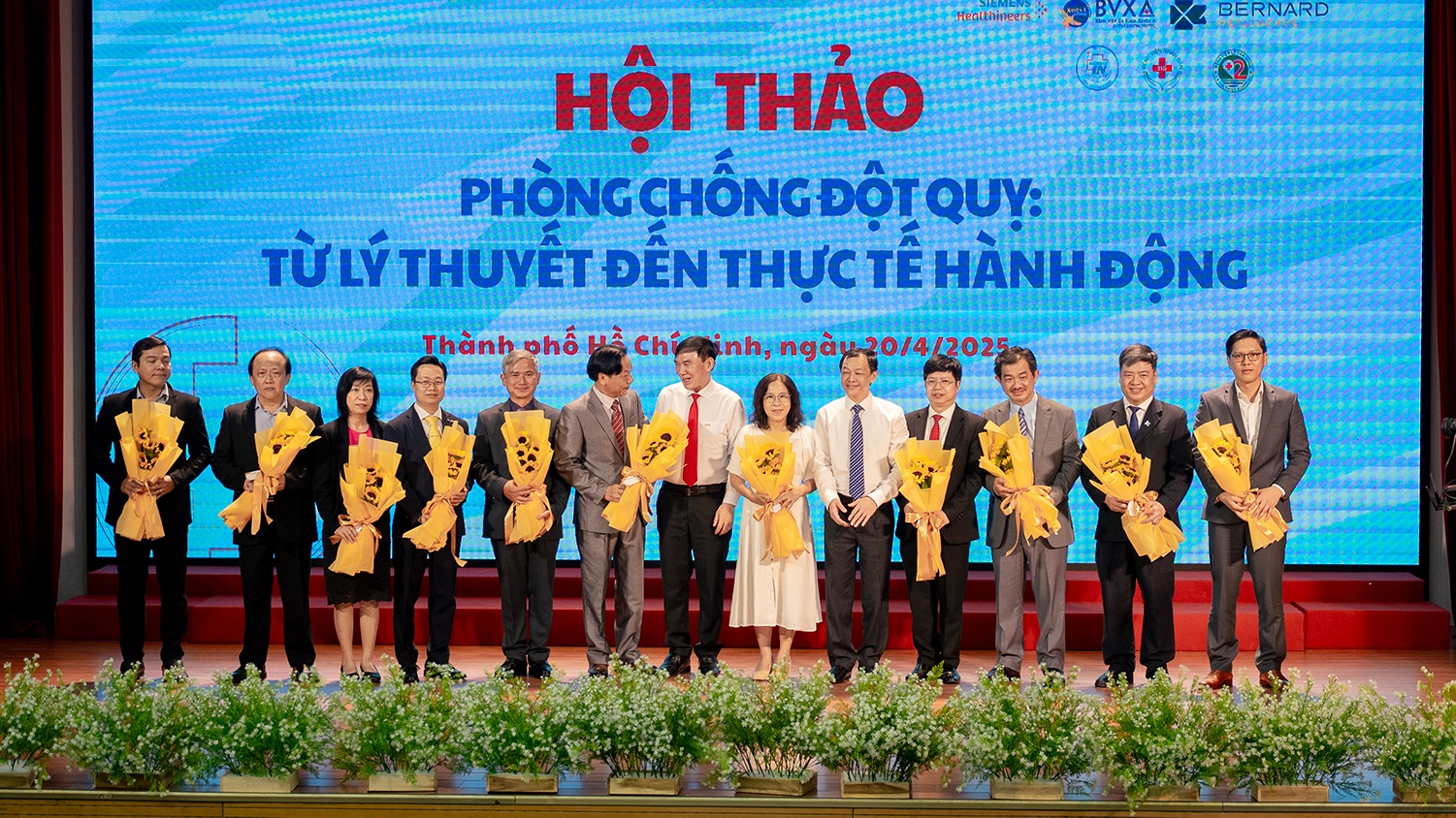 Benh vien Hoan My anh 1