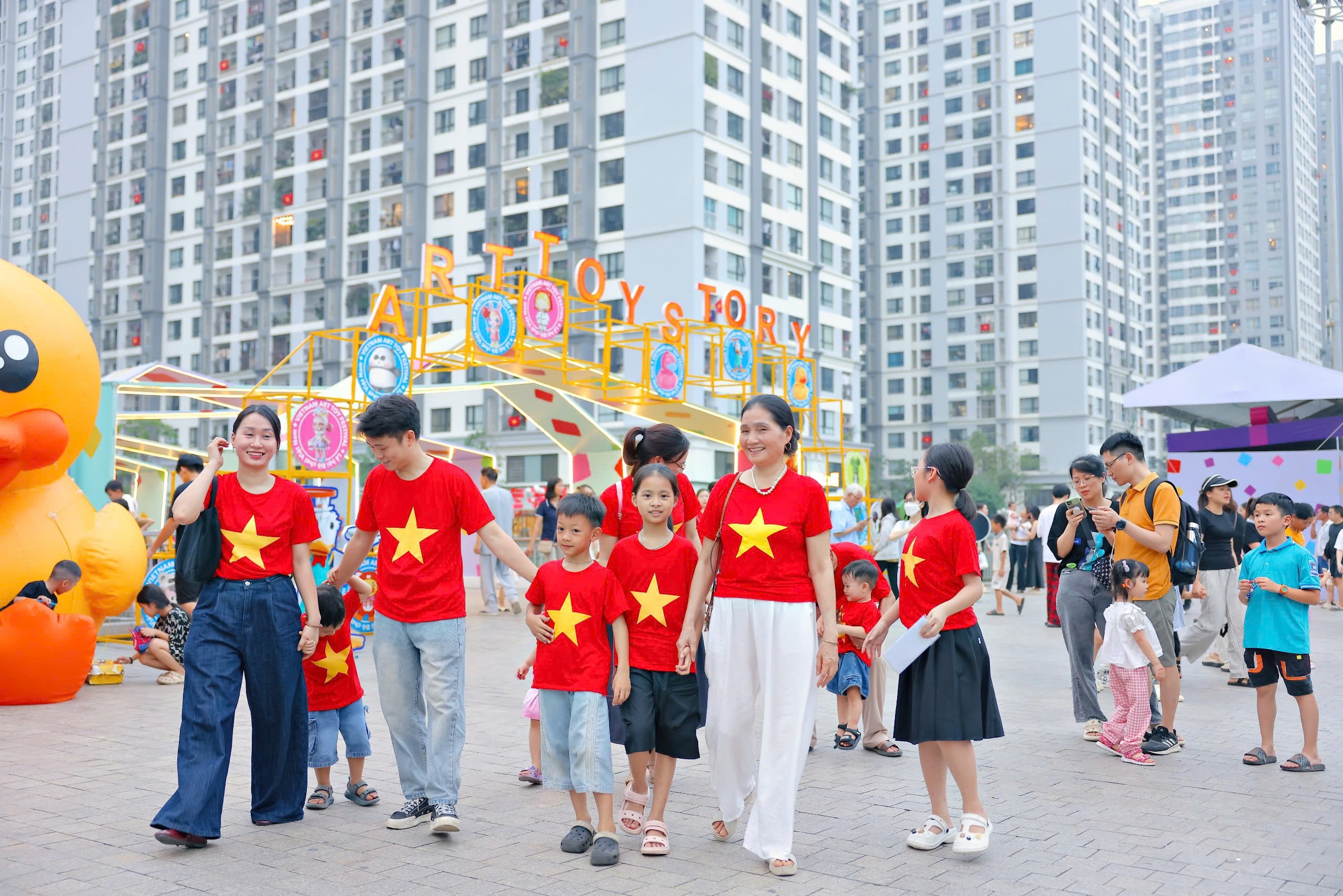 Viet Malliday - He Holiday anh 1