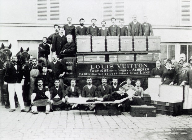 Louis Vuitton anh 1