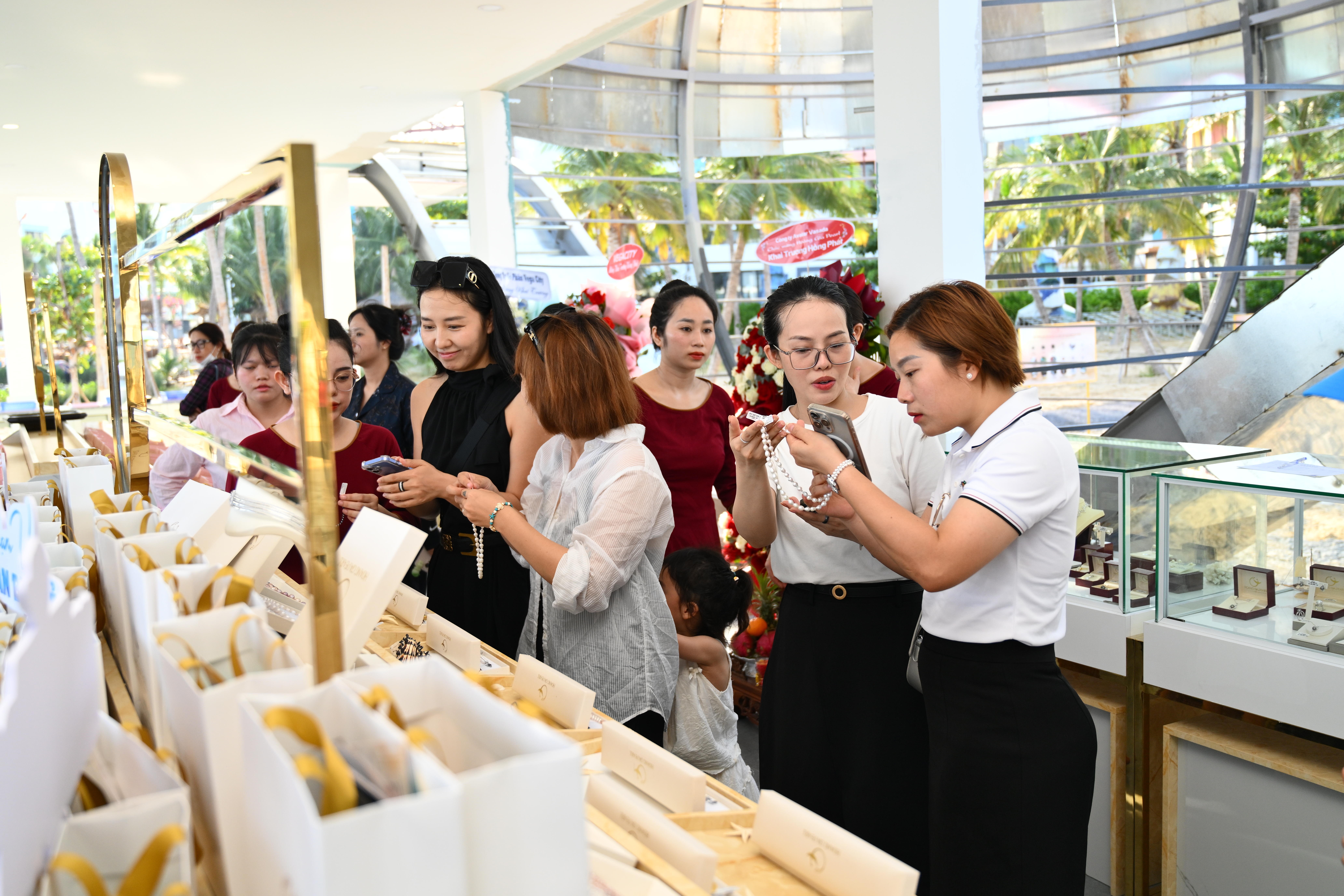 Hoang Gia Pearl anh 6