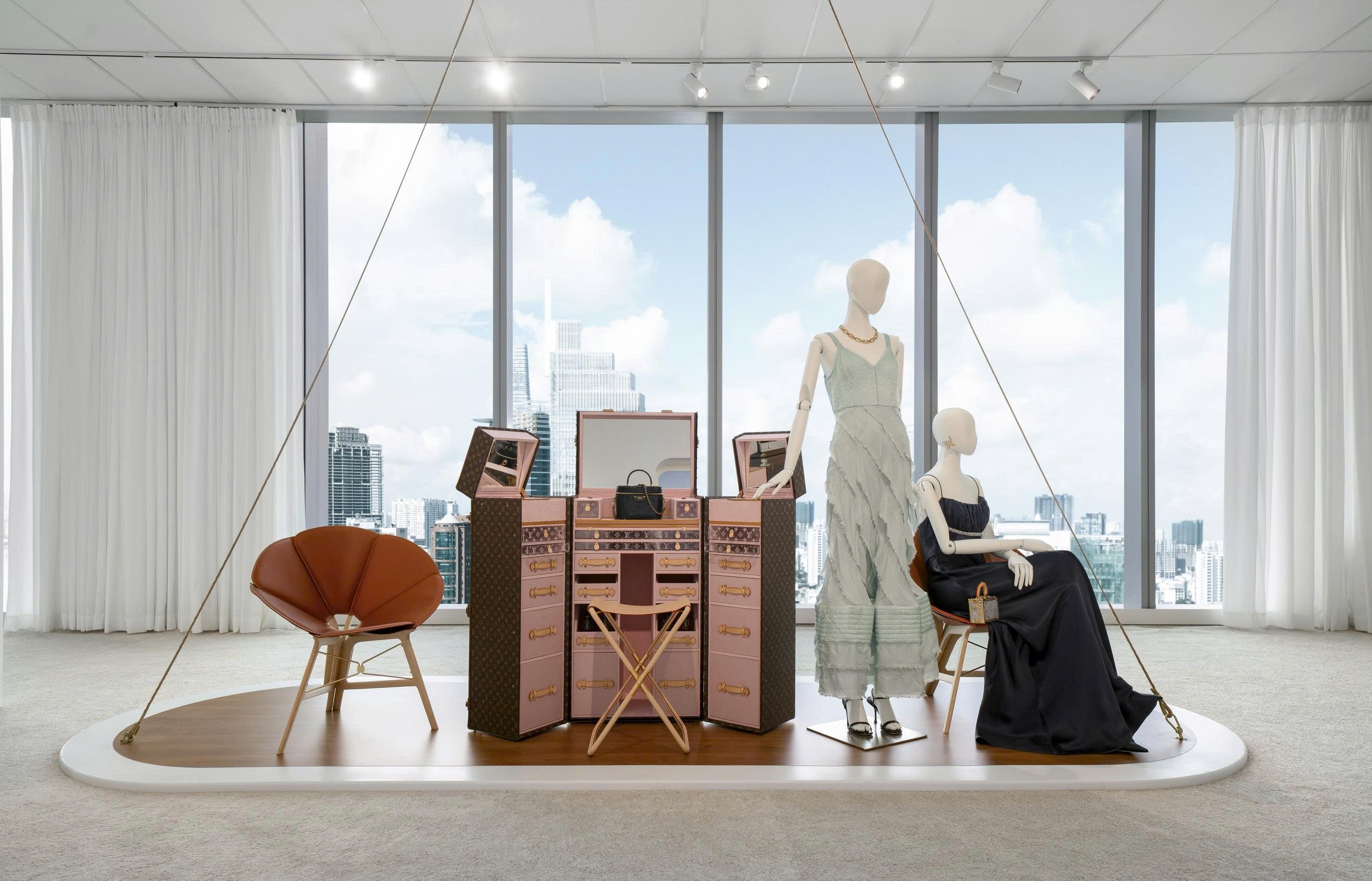 Triển lãm Savoir Rêver của Louis Vuitton lần đầu đến Việt Nam