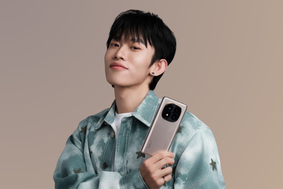 Redmi Note 14 Pro Series ra mat phien ban mau vang sa mac hinh anh