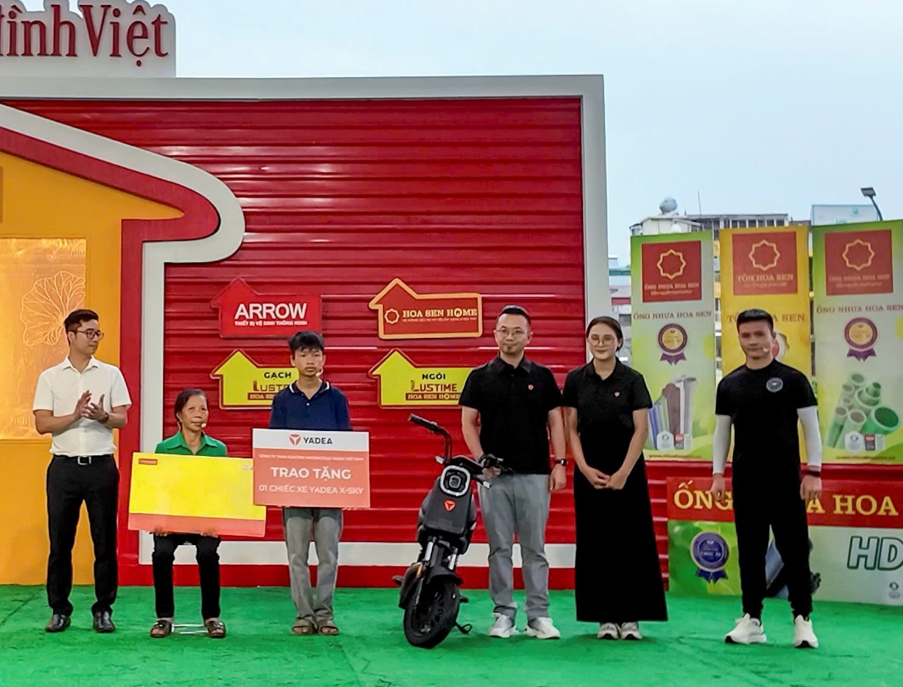 YADEA Viet Nam lan toa yeu thuong cung 'Mai am gia dinh Viet' hinh anh