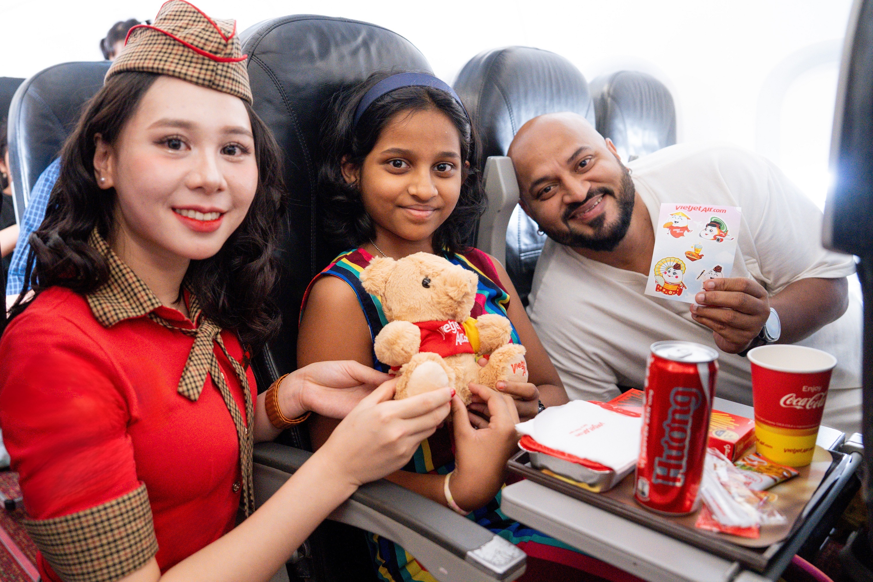 Vietjet anh 8