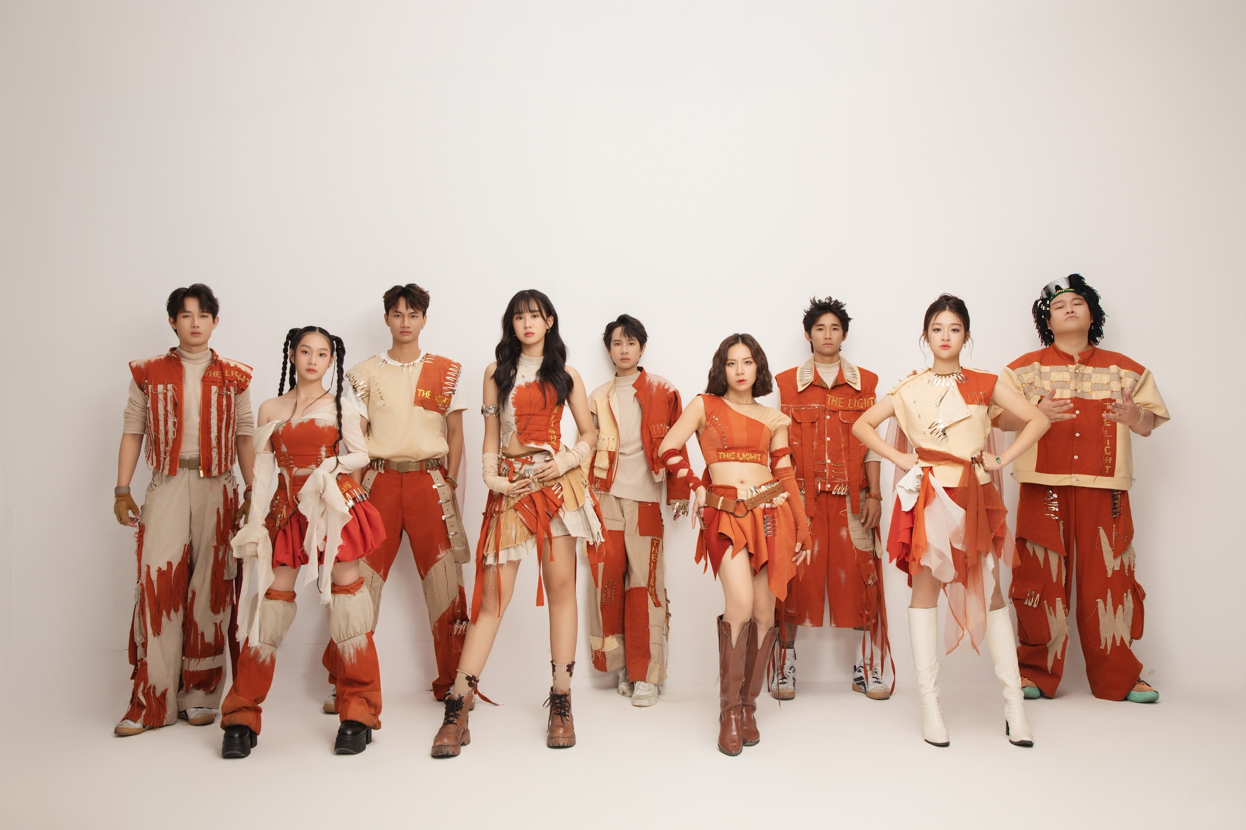 Len keo ‘Lat mat 8’, chill mot ‘Lush’ va tan huong hanh trinh dam me hinh anh