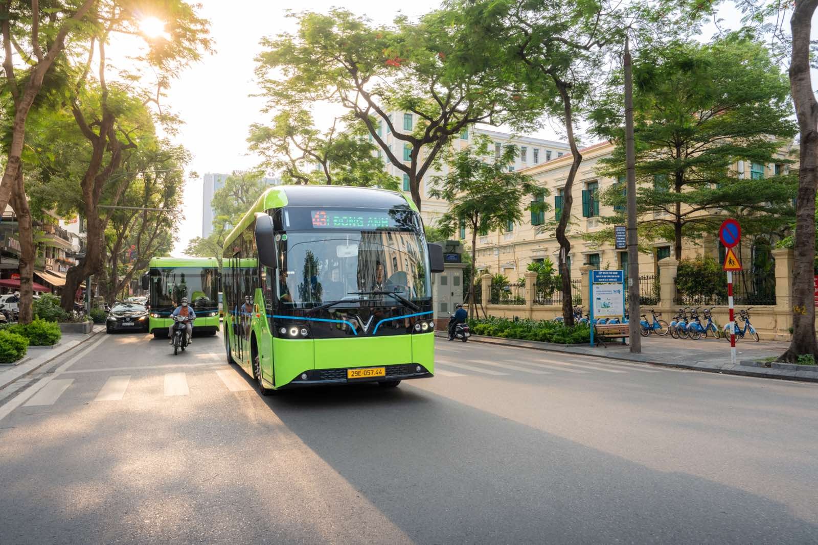 VinBus anh 5