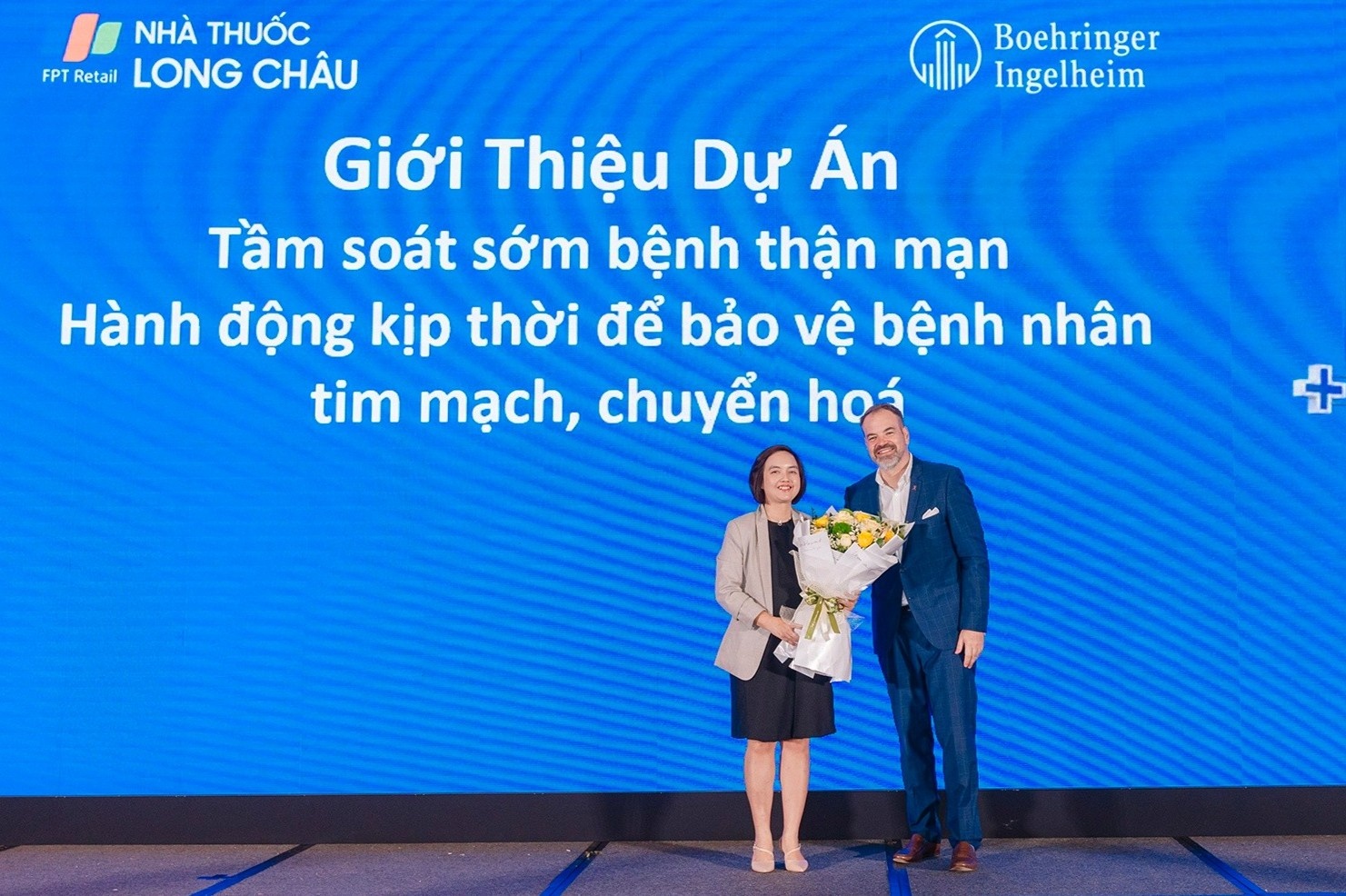 Long Chau hop tac Boehringer Ingelheim tam soat benh than man mien phi hinh anh