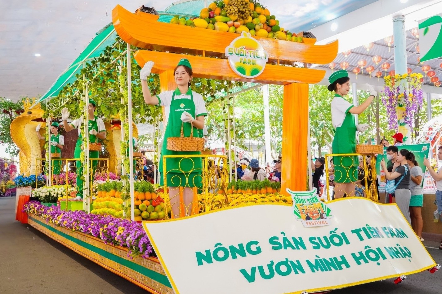 Suoi Tien - bieu tuong du lich van hoa phuong Nam hinh anh