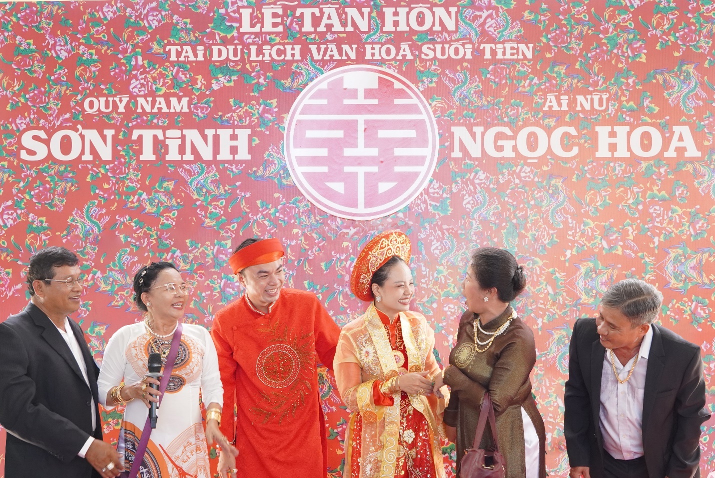 Suoi Tien anh 2