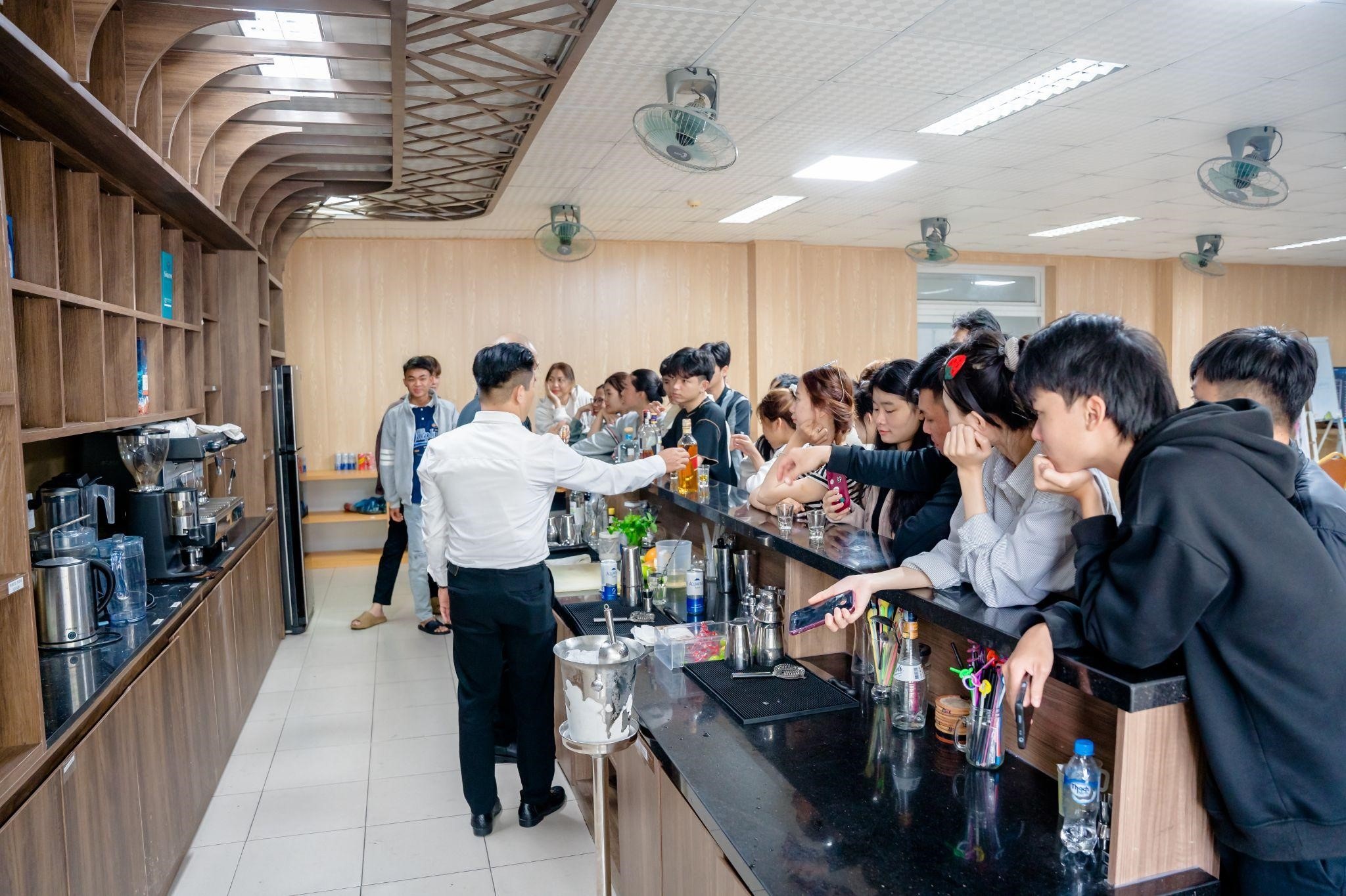 Diageo Viet Nam anh 5
