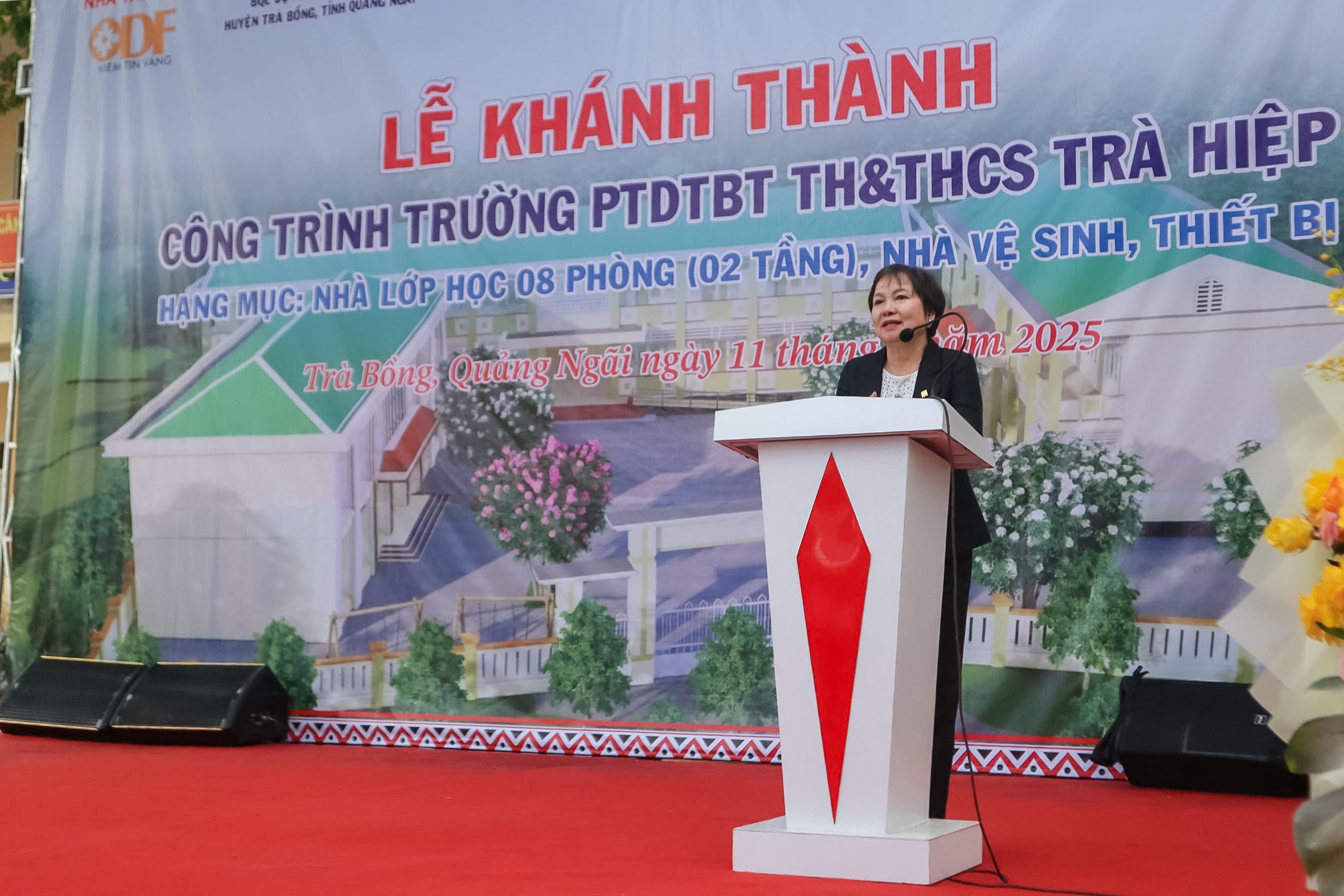 Phu Nhuan PNJ anh 1
