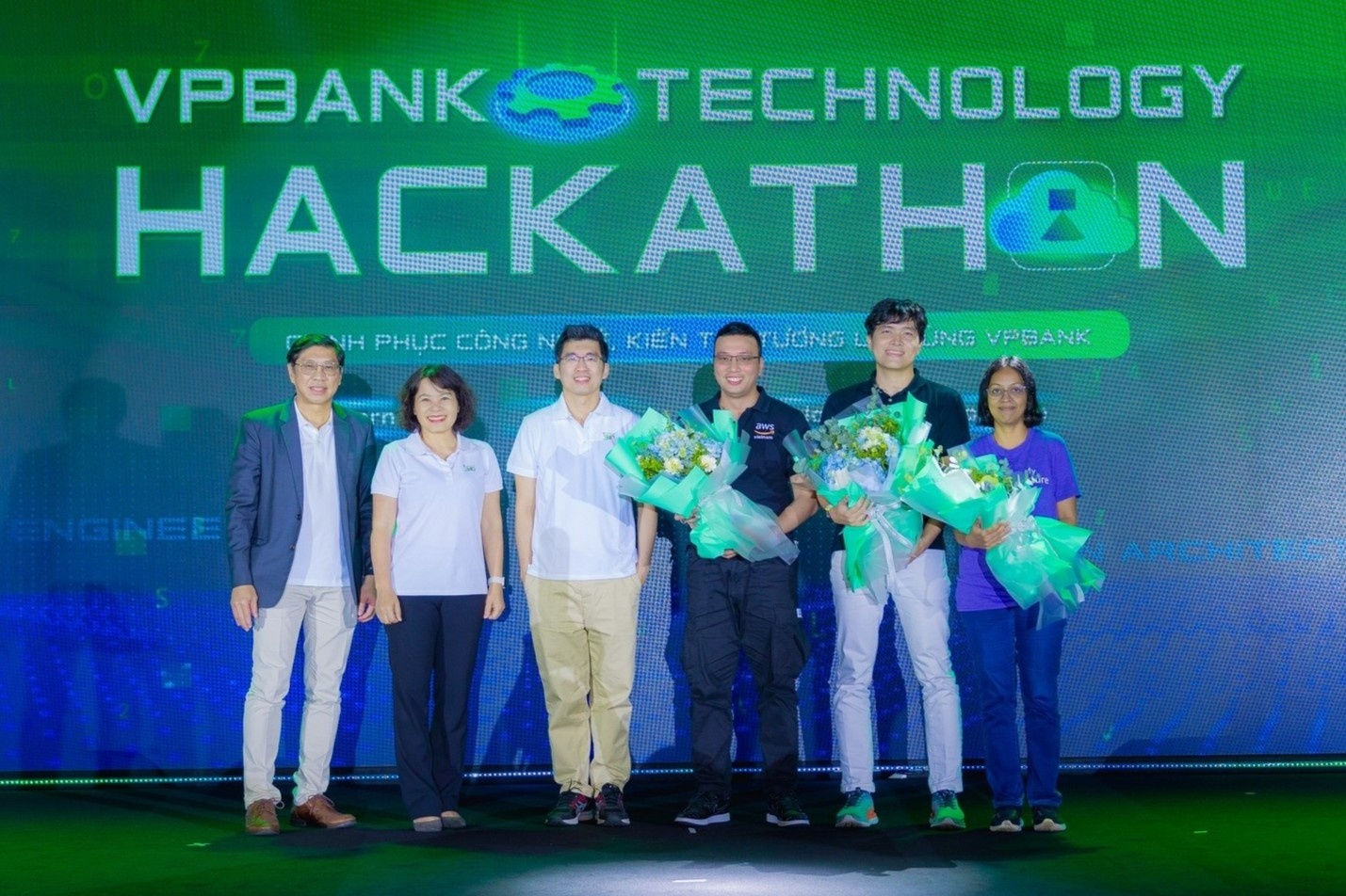 VPBank va chien luoc giu chan nhan tai hinh anh