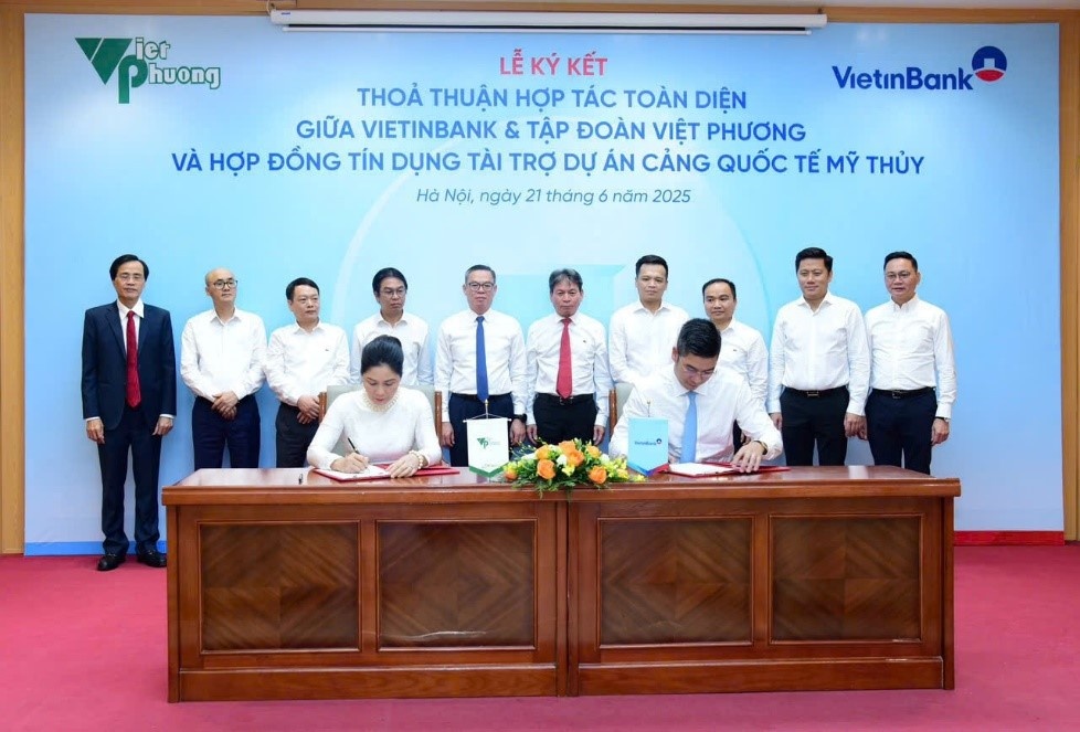 Ngan hang VietinBank anh 2
