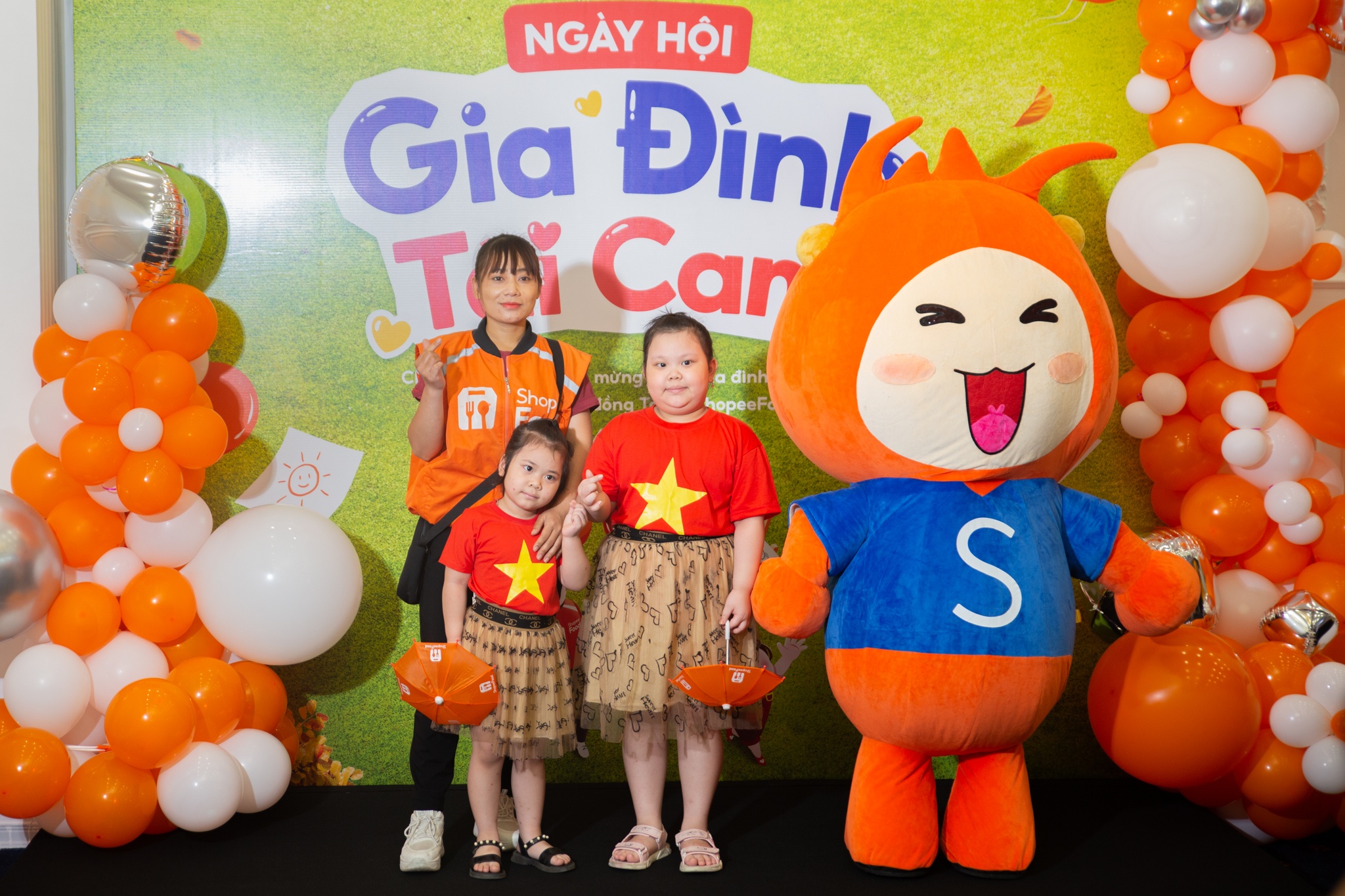 Gia Dinh Tai Cam anh 1