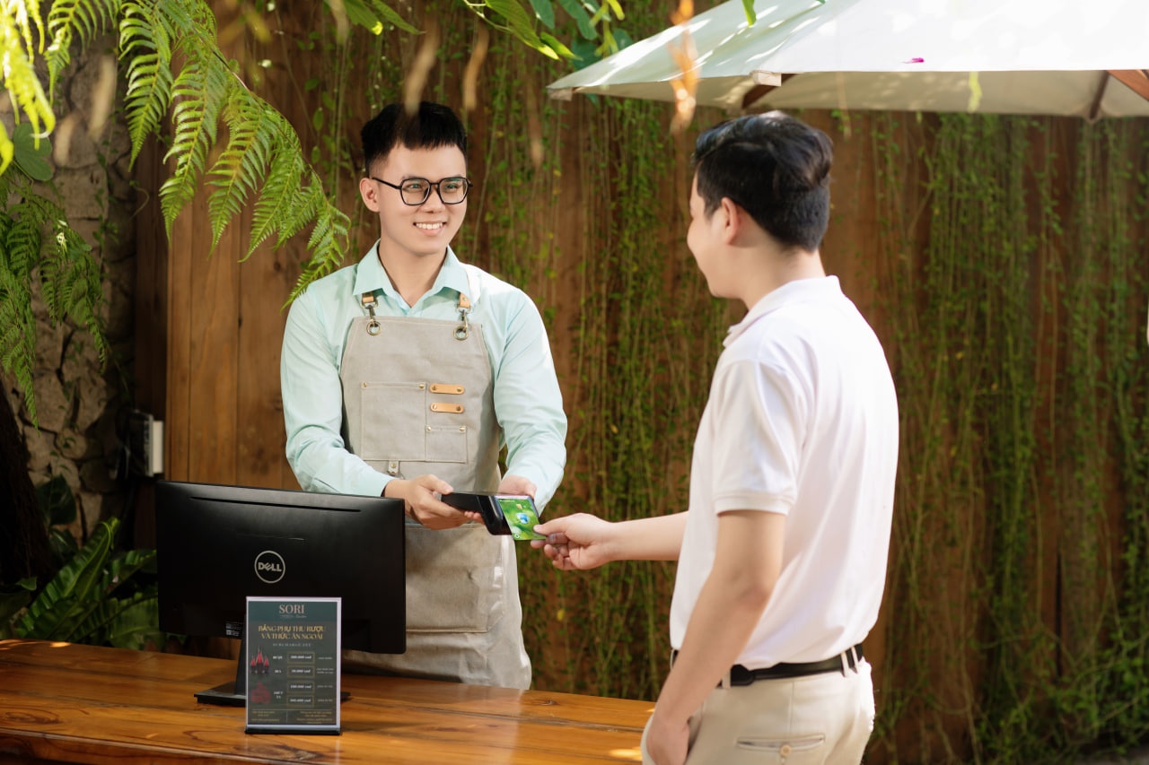 The Visa O2 anh 1