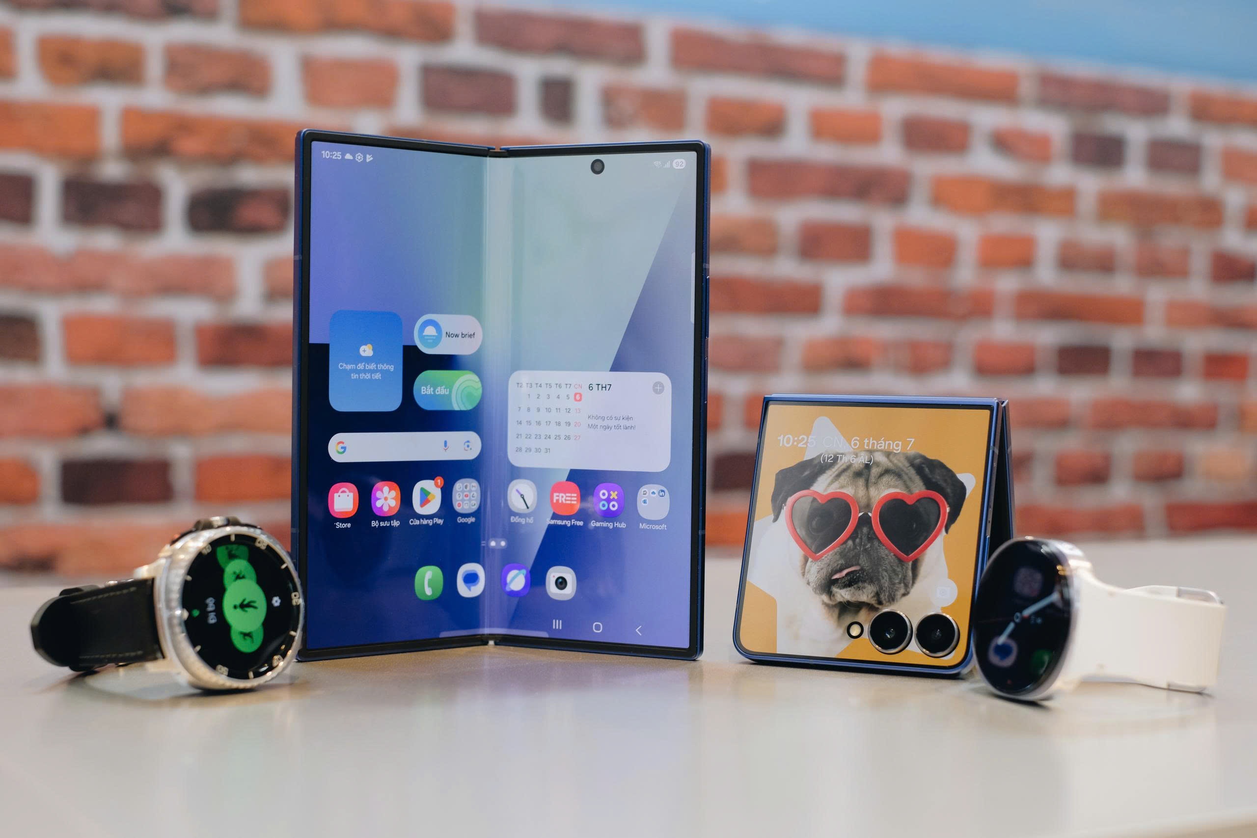 Galaxy Z Fold7 va Z Flip7 pha vo dinh kien ve dien thoai gap hinh anh