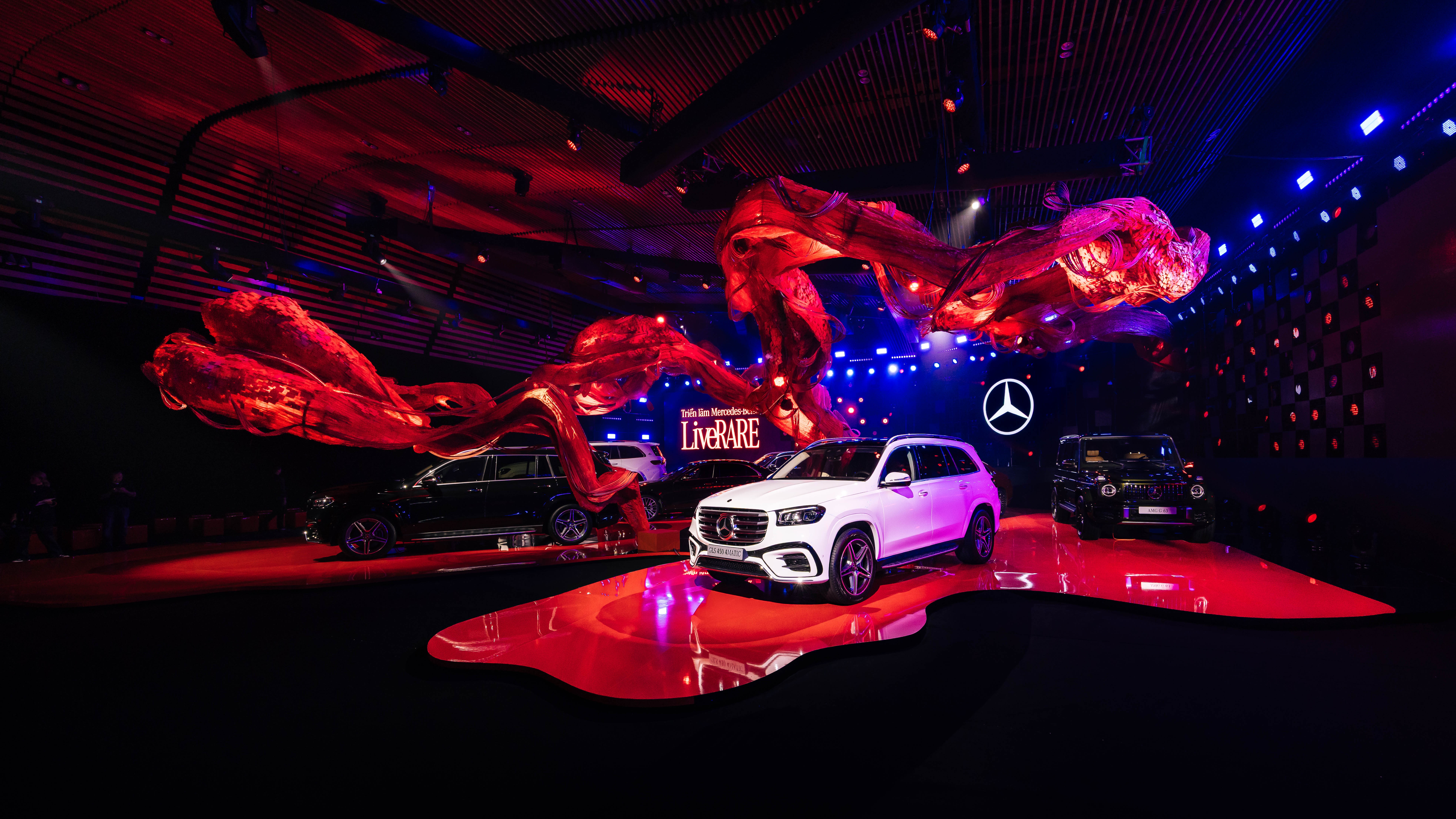 Diem danh 3 dong xe dat do nhat su kien trien lam Mercedes-Benz hinh anh