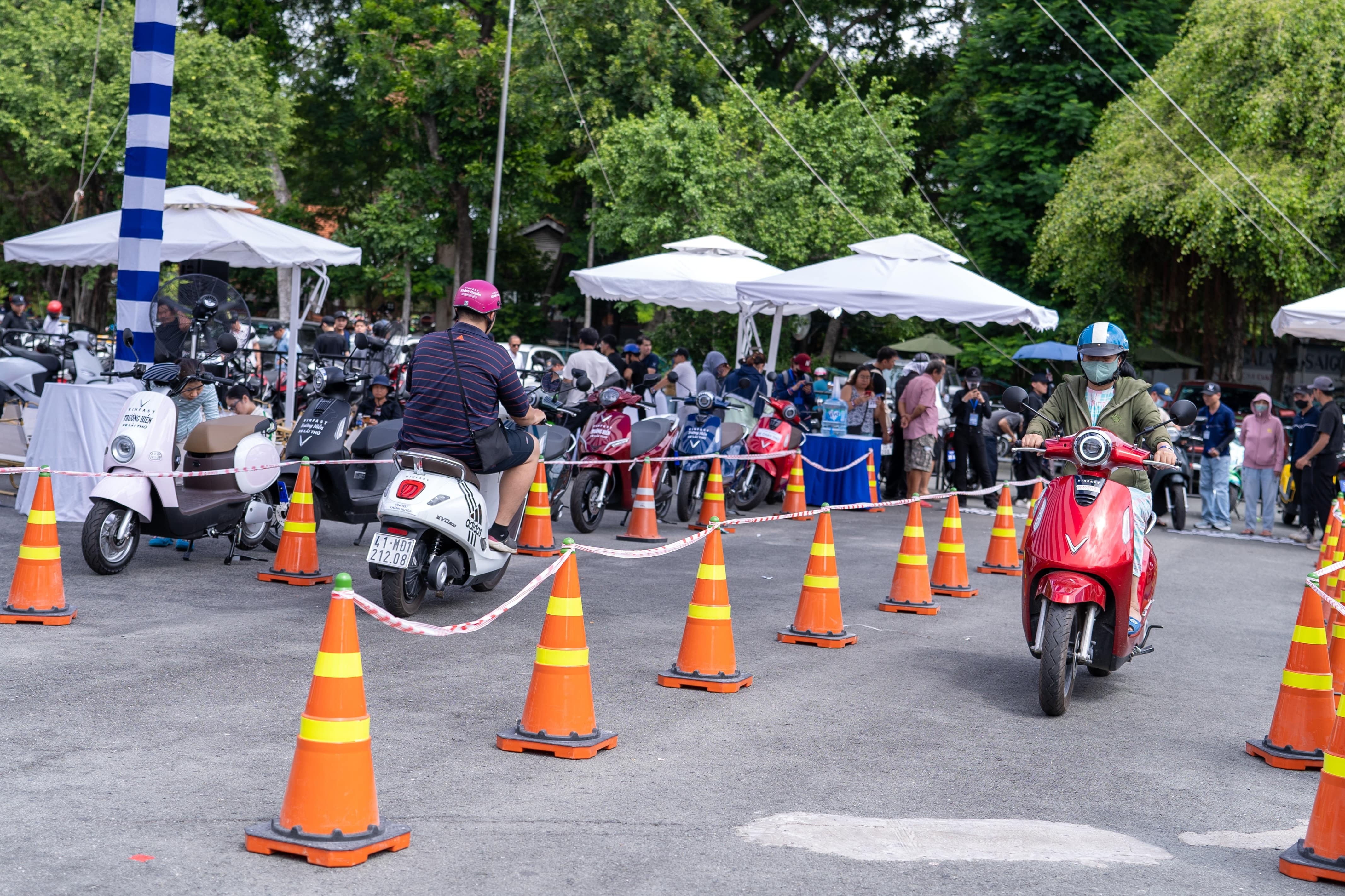 Doi xang lay dien anh 12