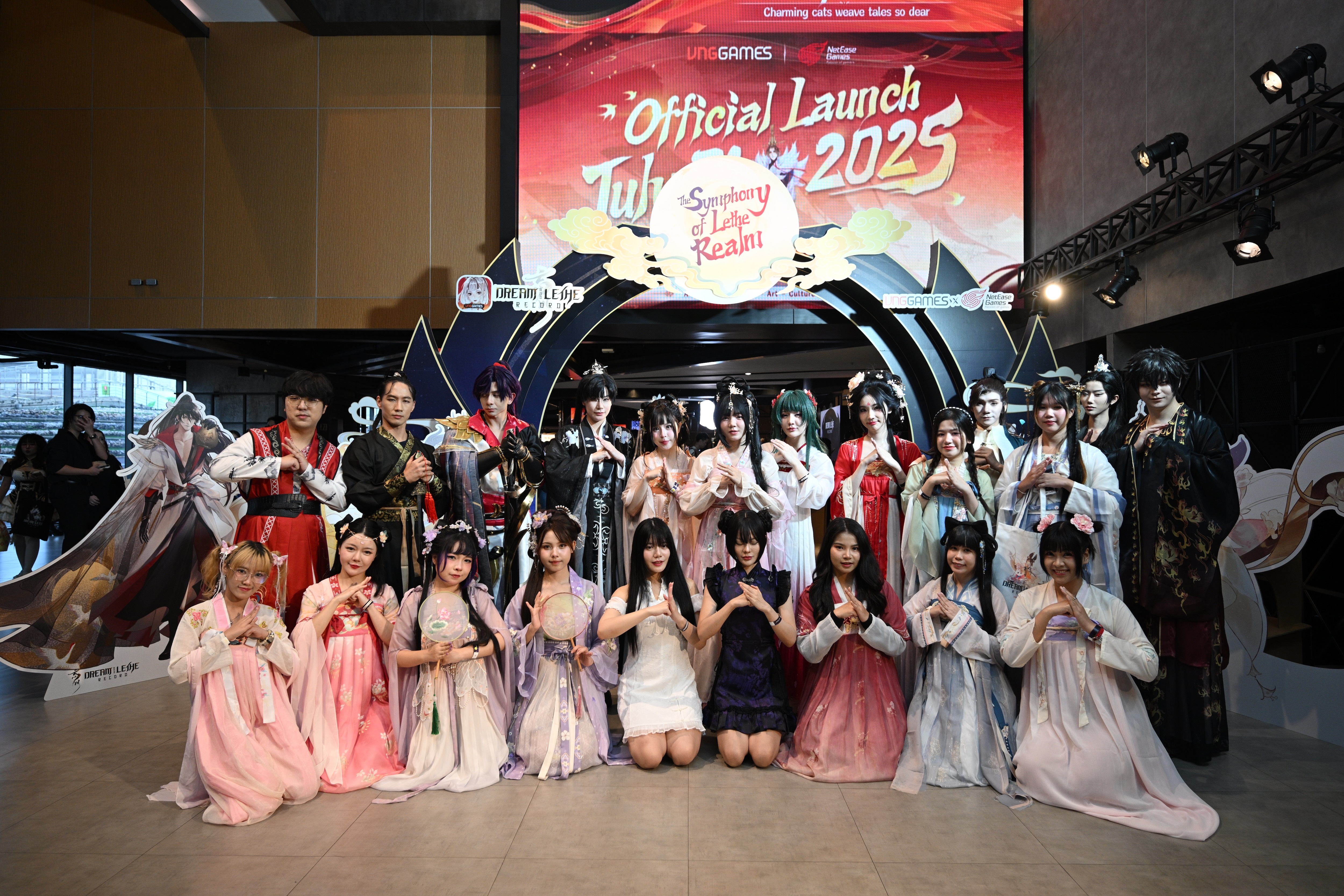 Vong Xuyen Phong Hoa Luc anh 1