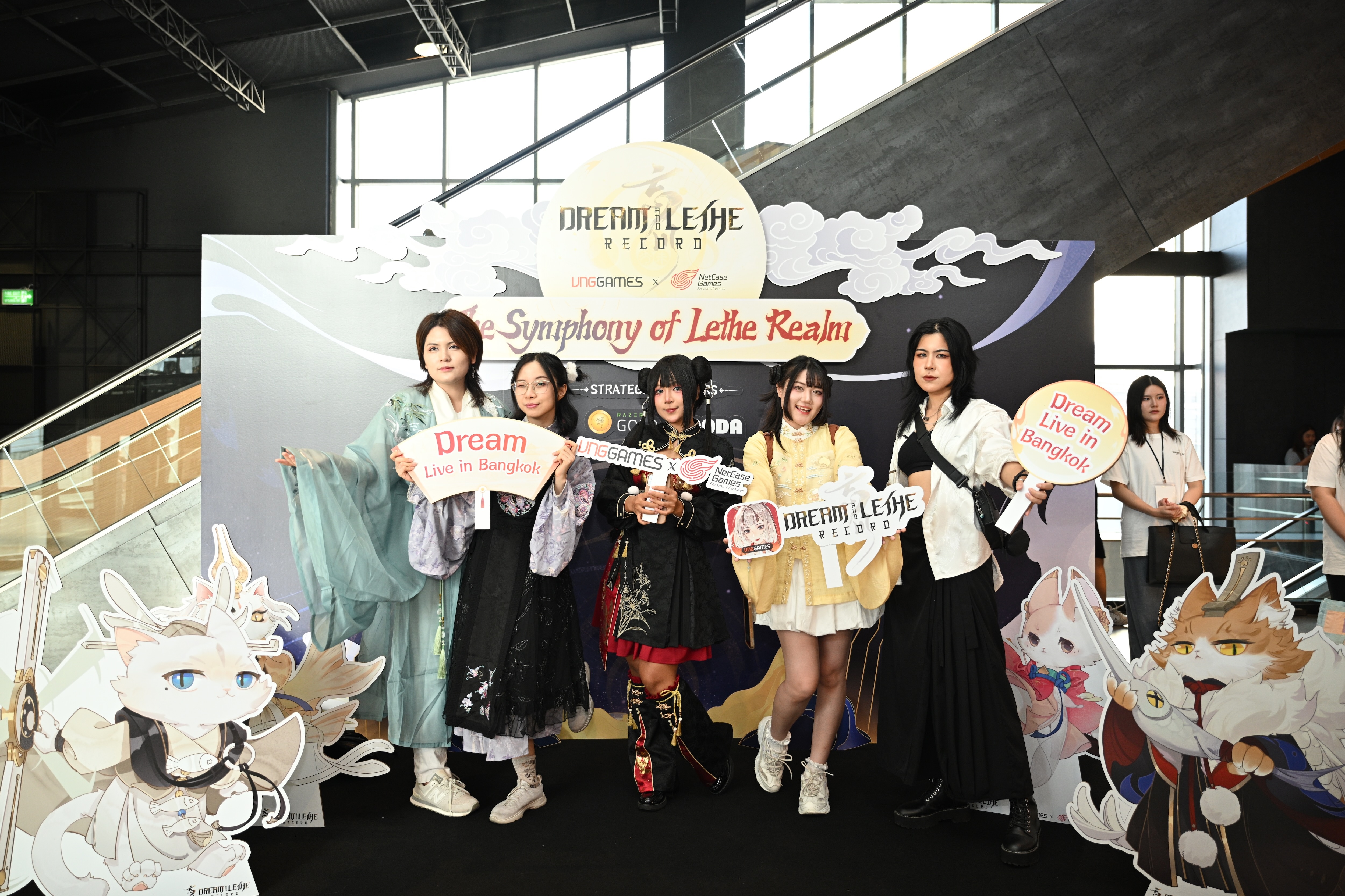 Vong Xuyen Phong Hoa Luc anh 8