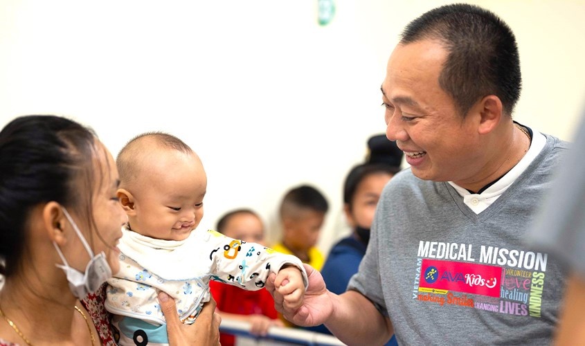 Operation Smile anh 3